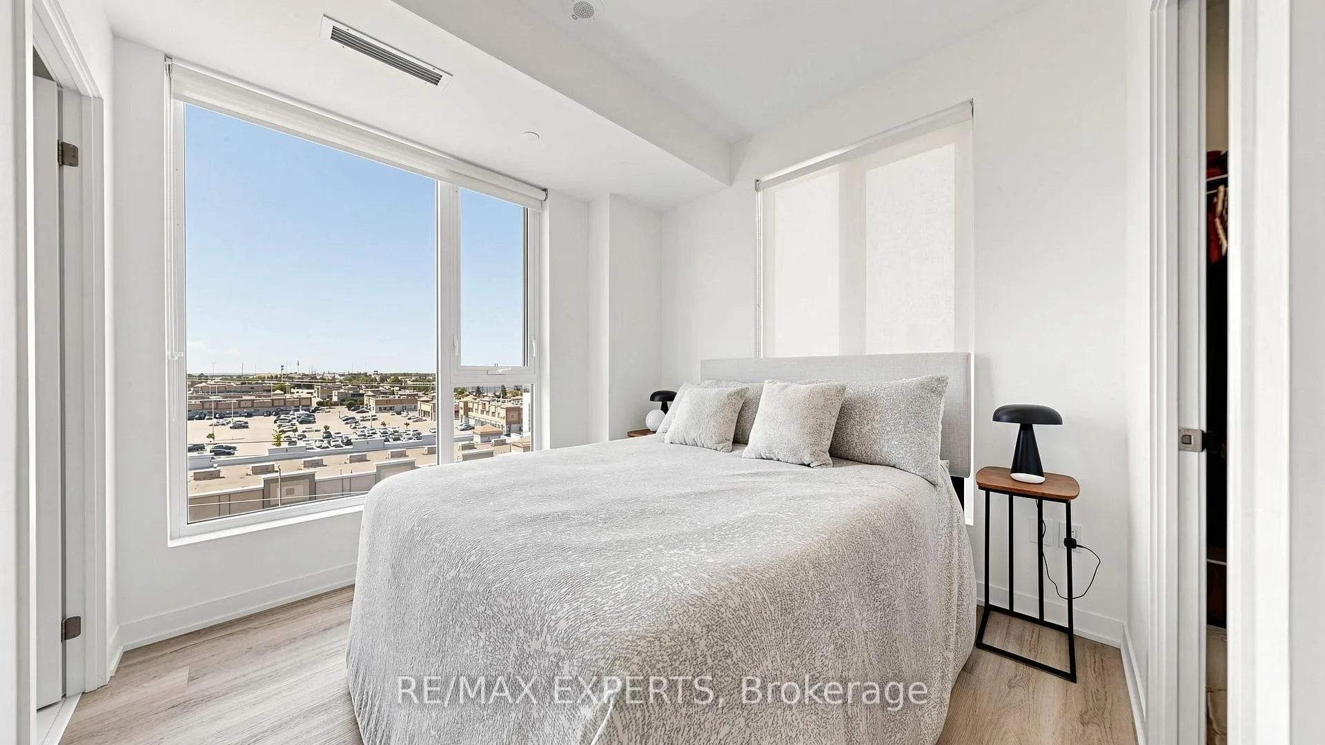 Photo 11 of Unit 618, 498 Caldari Road, Vaughan, Concord — HOMEH