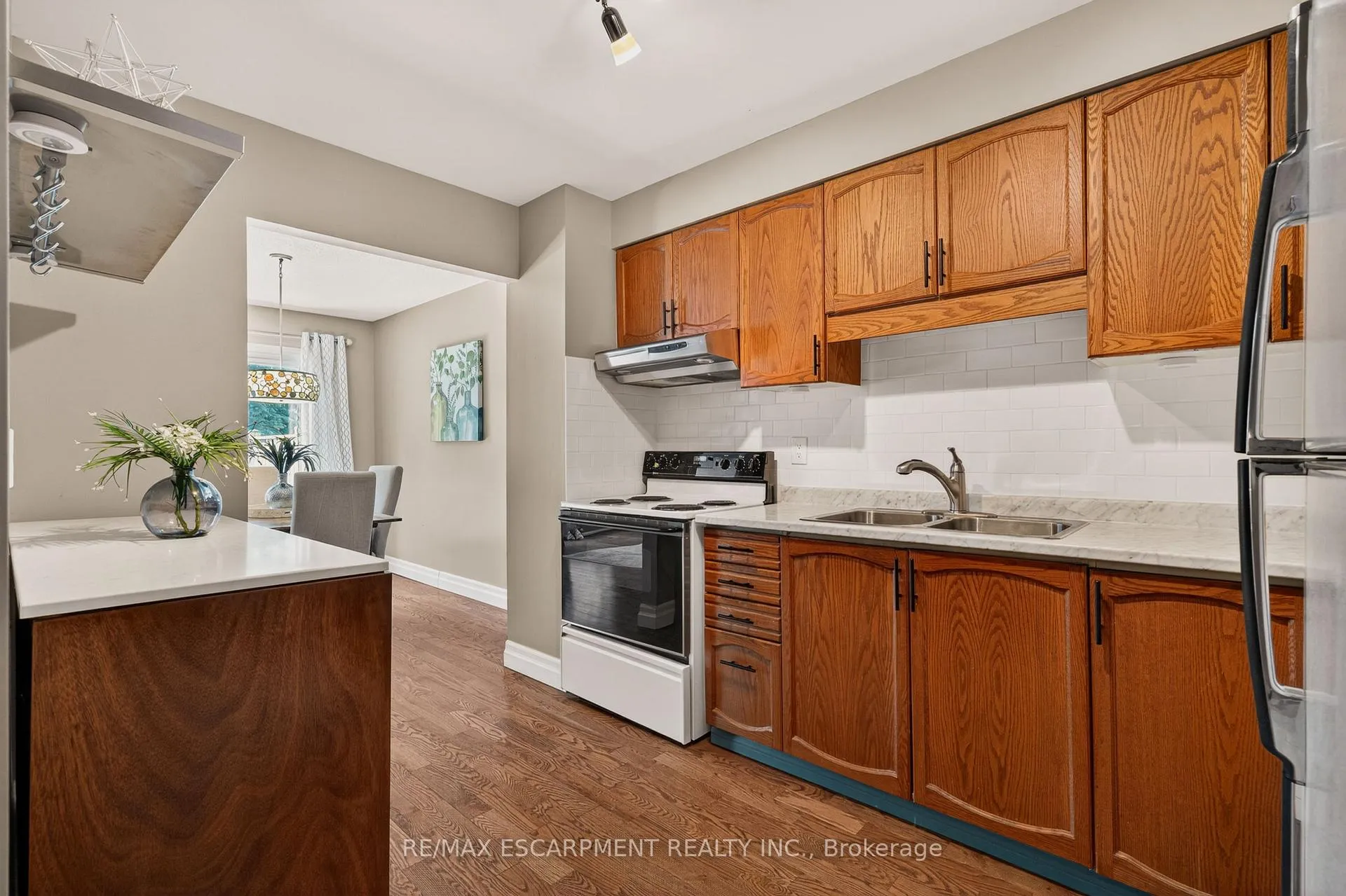 Photo 13 of Unit 31, 1675 Upper Gage Avenue, Hamilton, Allison — HOMEH