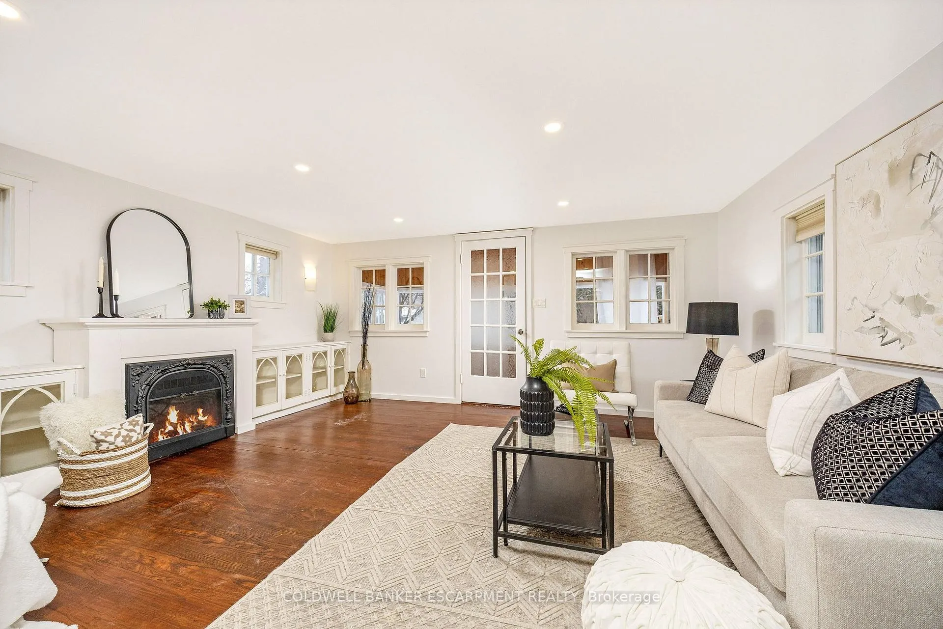 Photo 7 of 14 Laurine Avenue, Guelph, St. George's — HOMEH