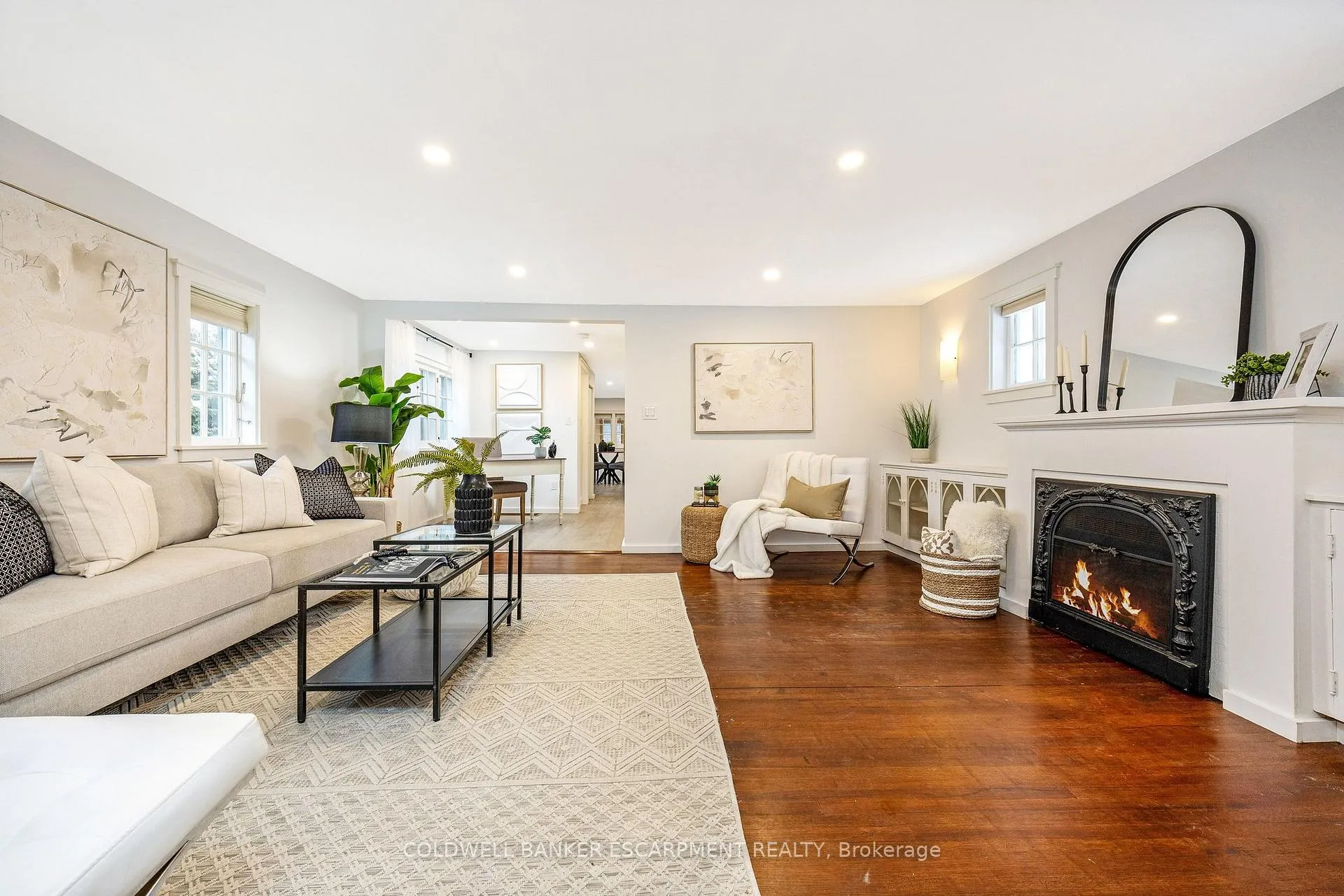 Photo 8 of 14 Laurine Avenue, Guelph, St. George's — HOMEH