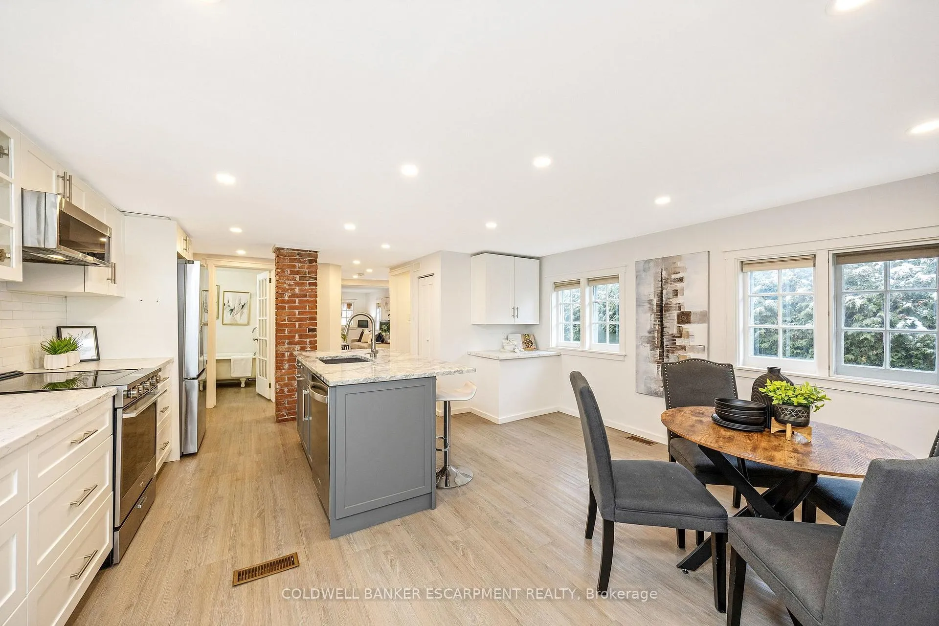 Photo 16 of 14 Laurine Avenue, Guelph, St. George's — HOMEH