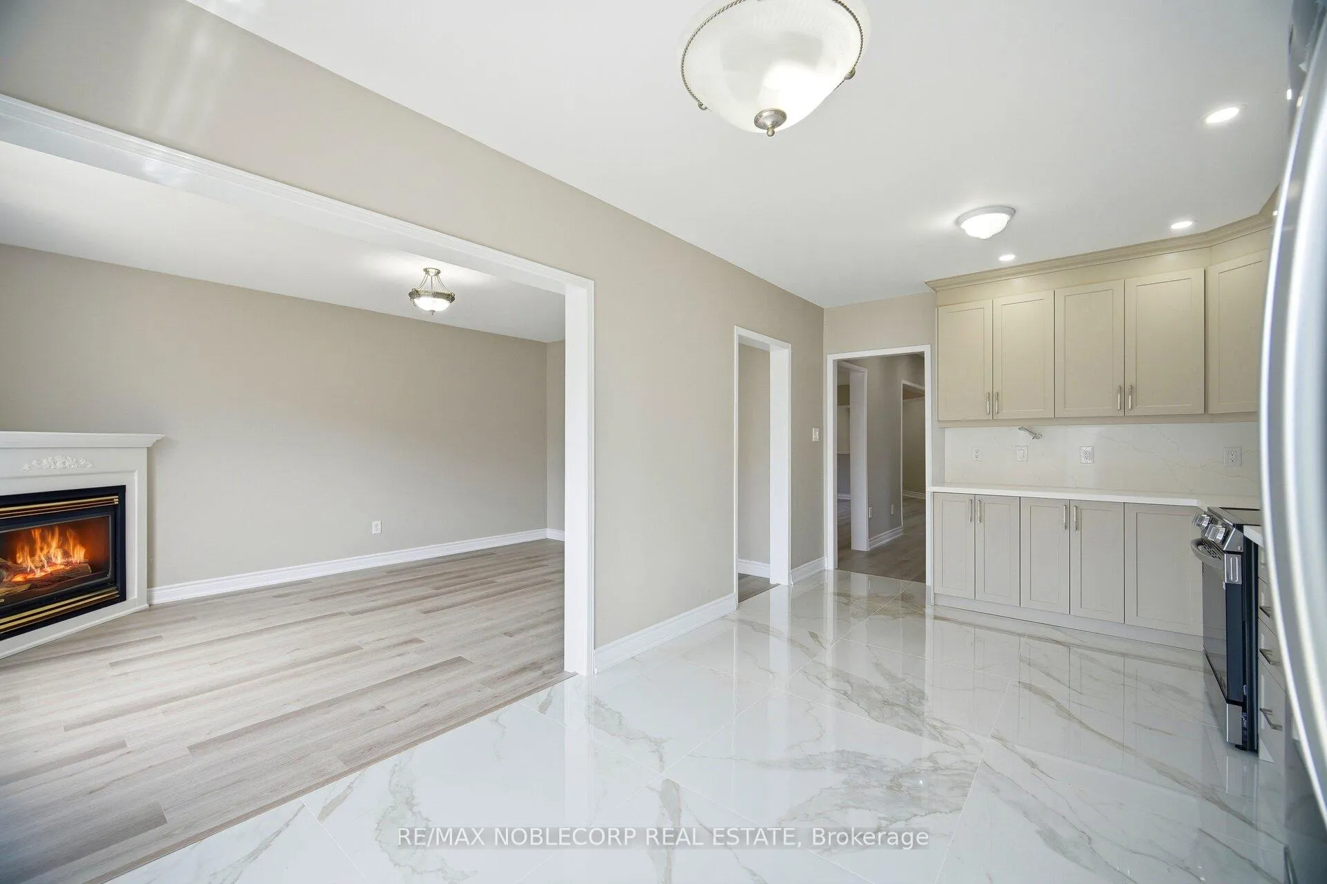 Photo 15 of Unit Upper, 22 Gold Hill Road, Brampton, Fletcher's Creek Village — HOMEH