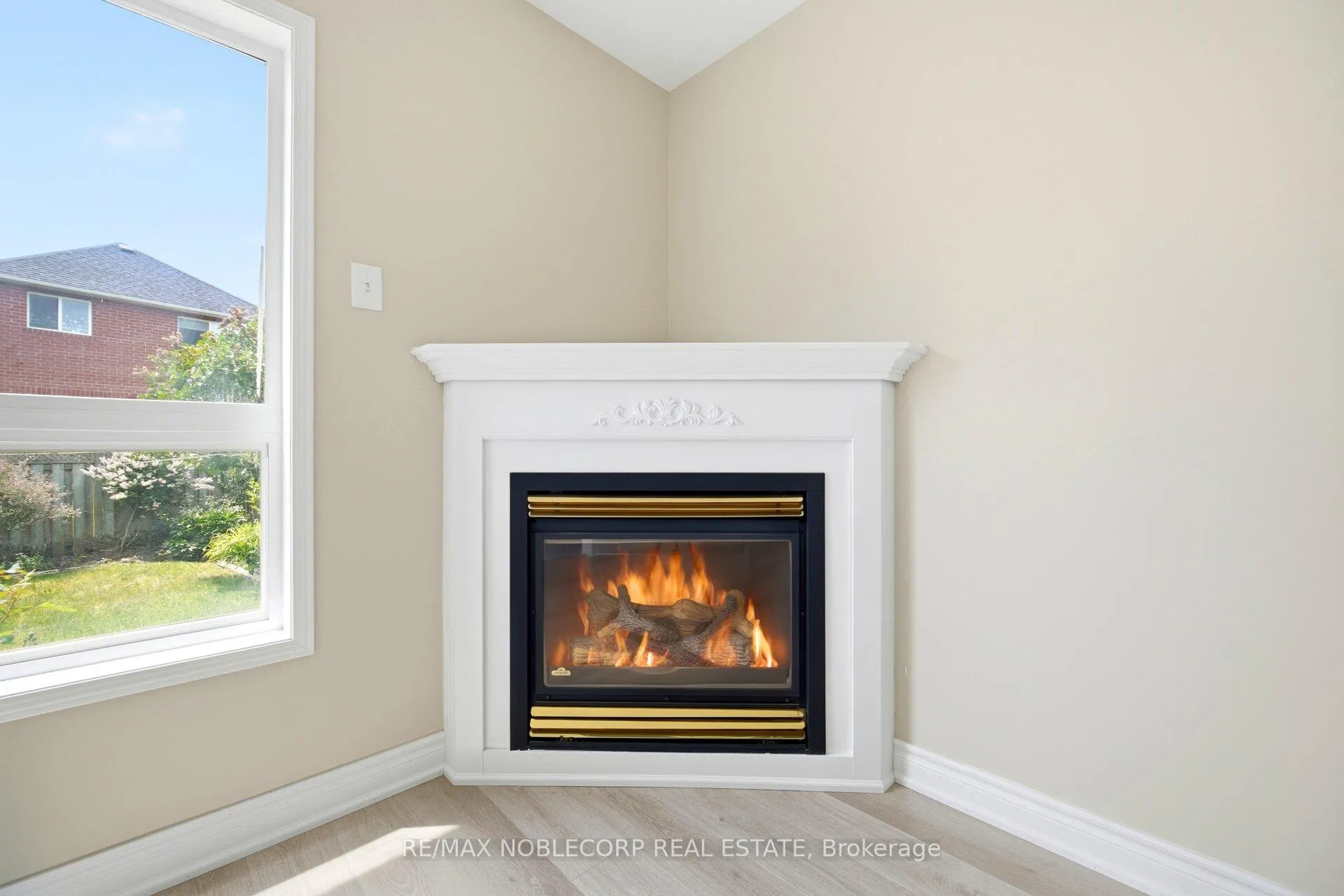Photo 18 of Unit Upper, 22 Gold Hill Road, Brampton, Fletcher's Creek Village — HOMEH