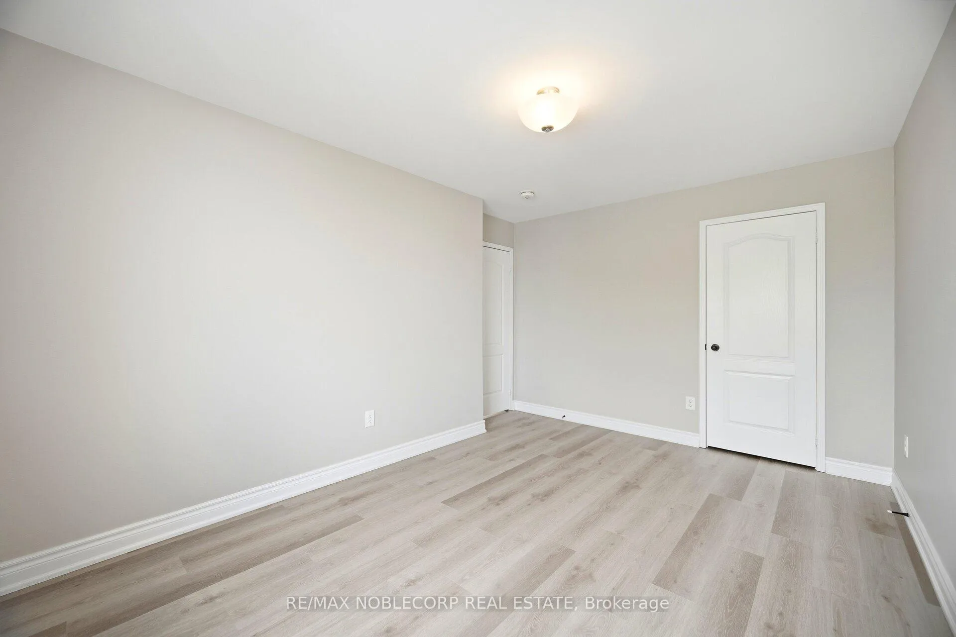Photo 32 of Unit Upper, 22 Gold Hill Road, Brampton, Fletcher's Creek Village — HOMEH