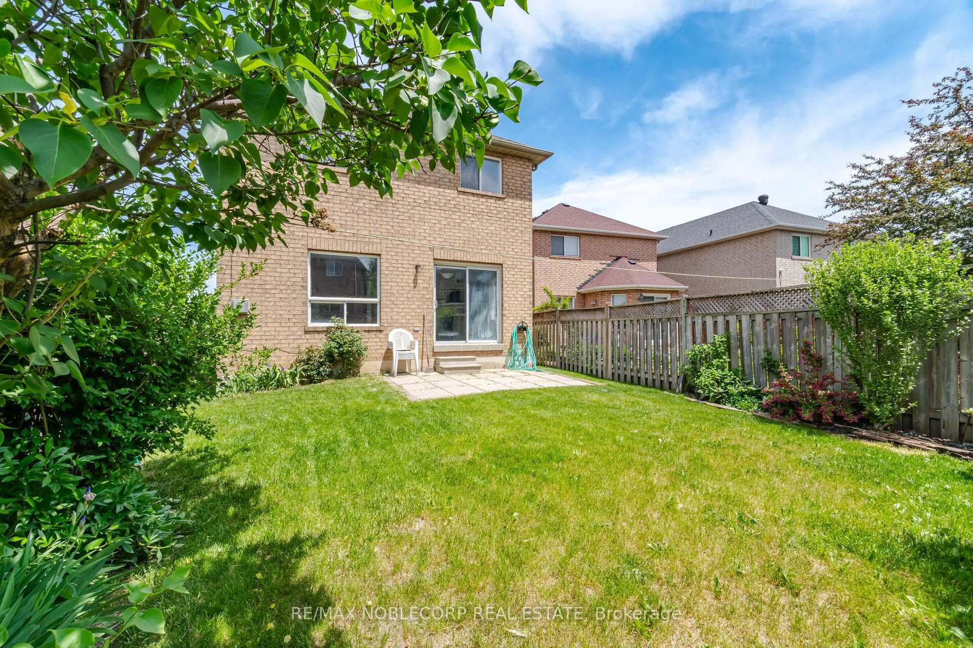 Photo 38 of Unit Upper, 22 Gold Hill Road, Brampton, Fletcher's Creek Village — HOMEH