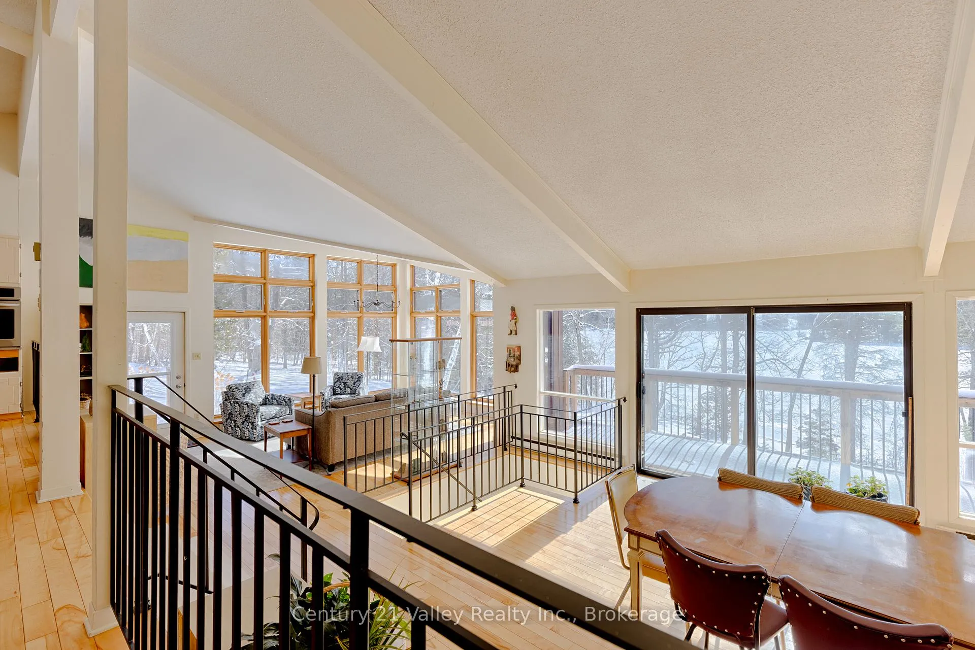 Photo 31 of 3233 Calabogie Road, Greater Madawaska — HOMEH