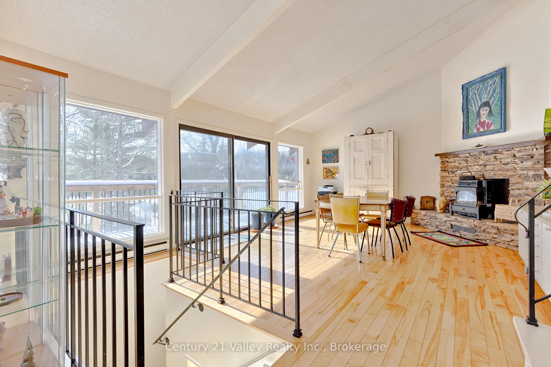 Photo 33 of 3233 Calabogie Road, Greater Madawaska — HOMEH