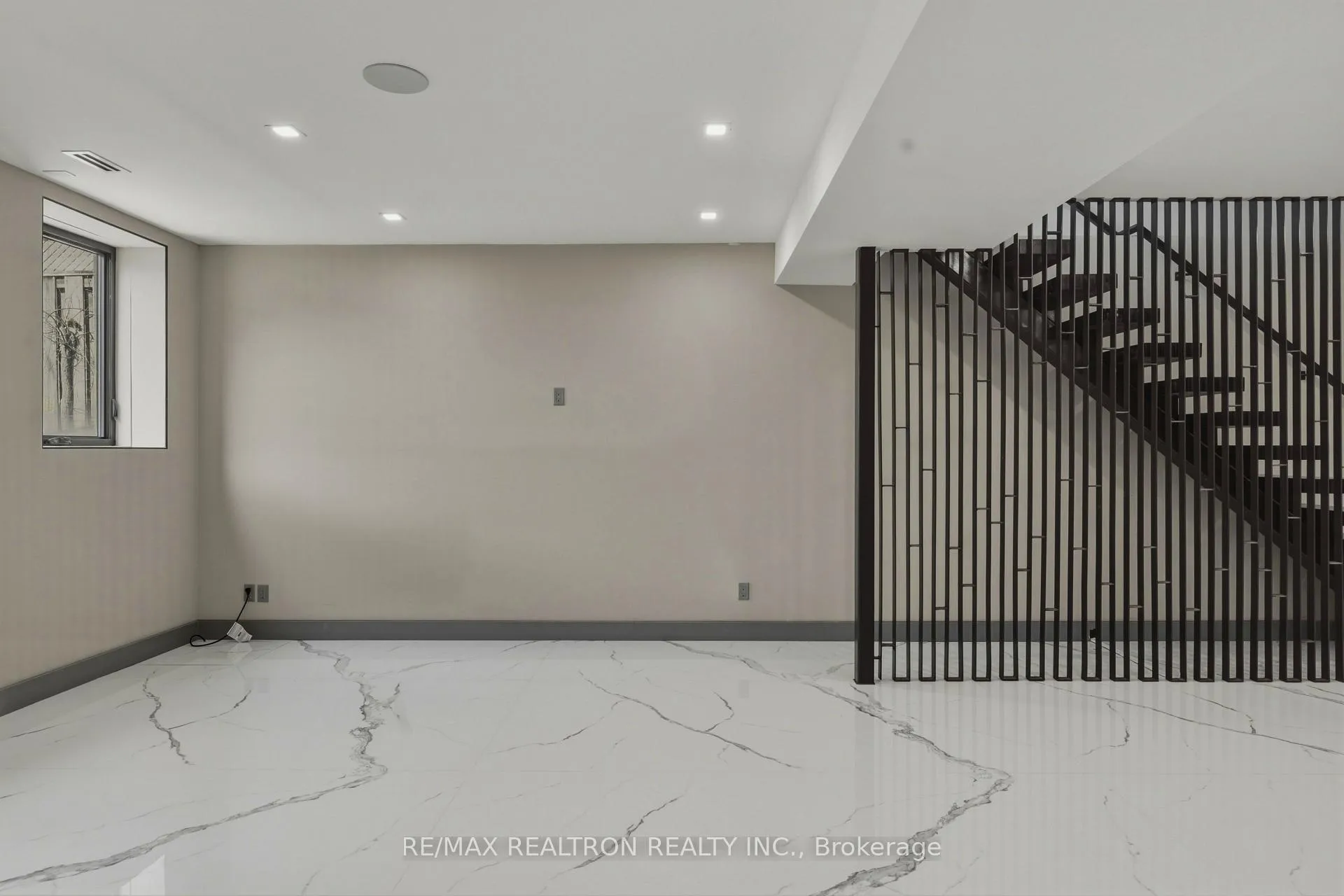 Photo 14 of 1002 Spadina Road, Toronto, Forest Hill North — HOMEH