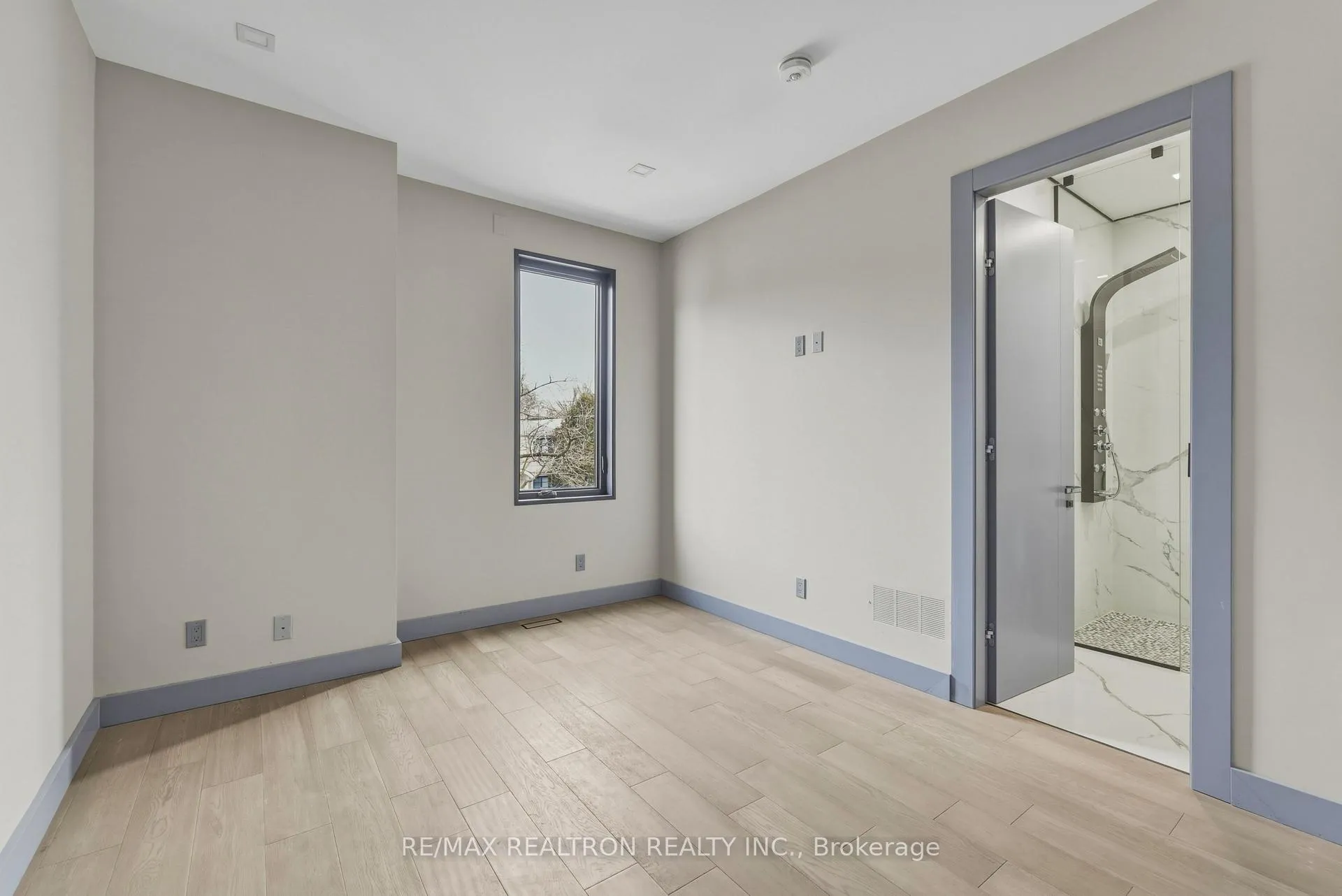 Photo 26 of 1002 Spadina Road, Toronto, Forest Hill North — HOMEH