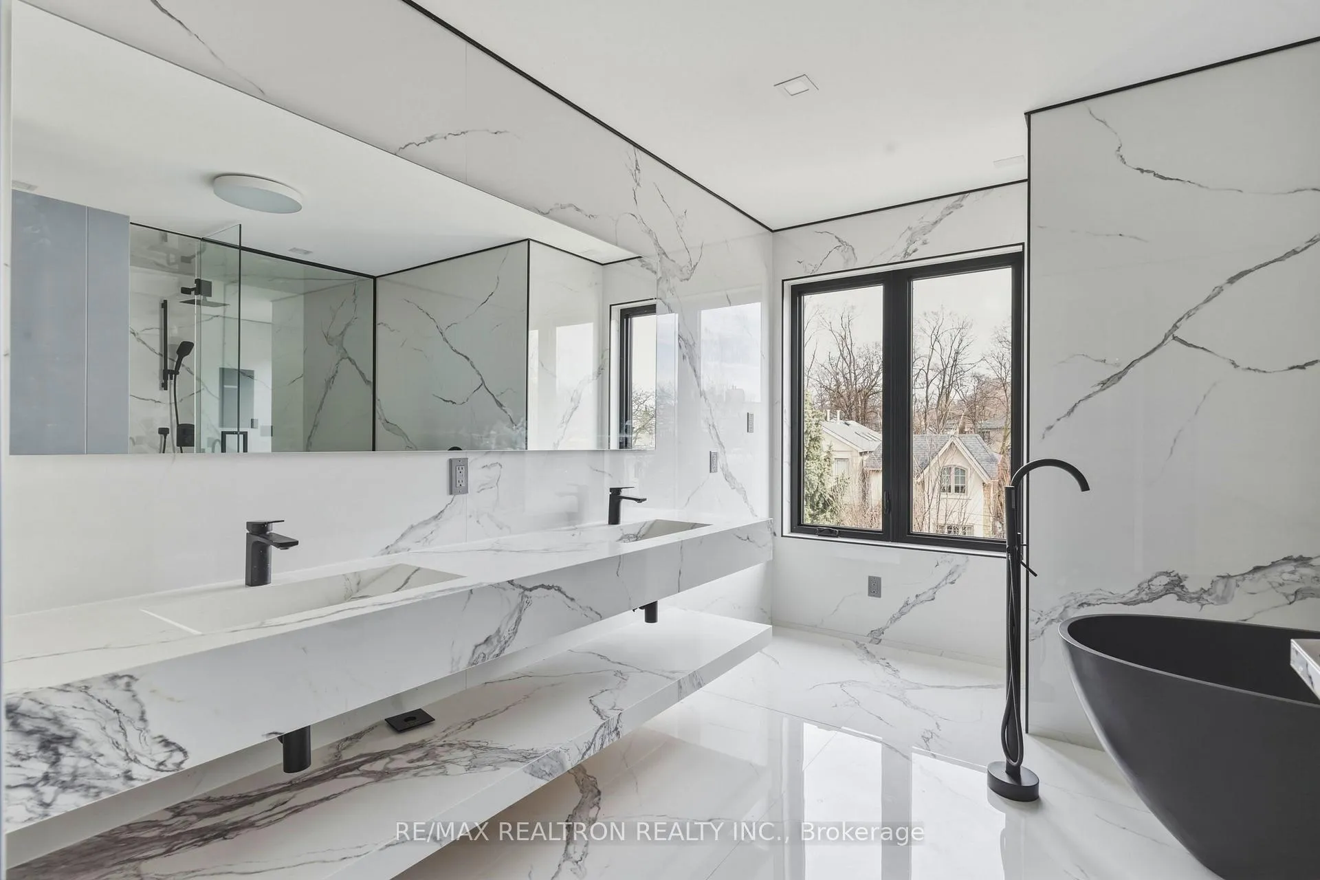 Photo 37 of 1002 Spadina Road, Toronto, Forest Hill North — HOMEH