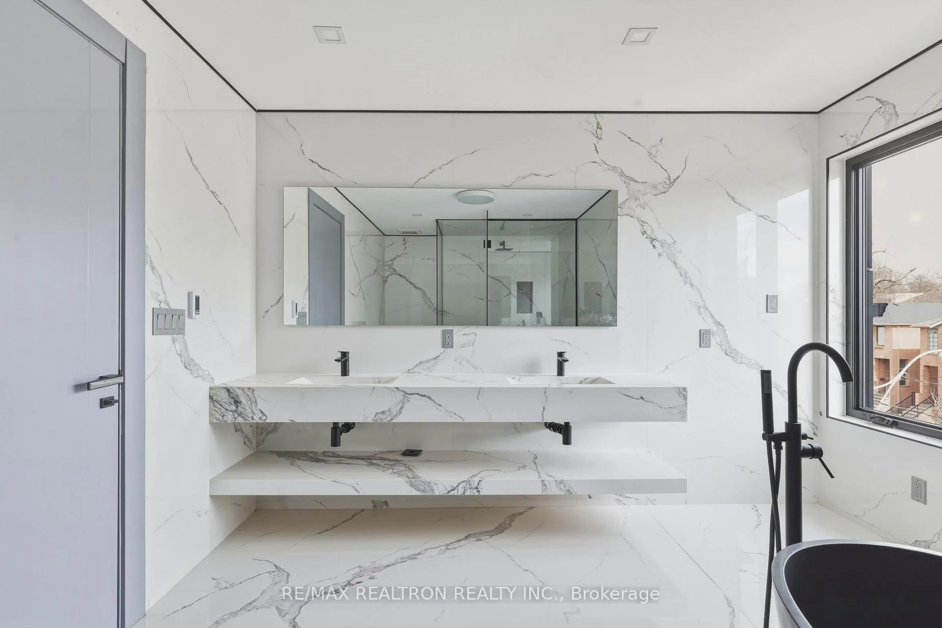 Photo 39 of 1002 Spadina Road, Toronto, Forest Hill North — HOMEH
