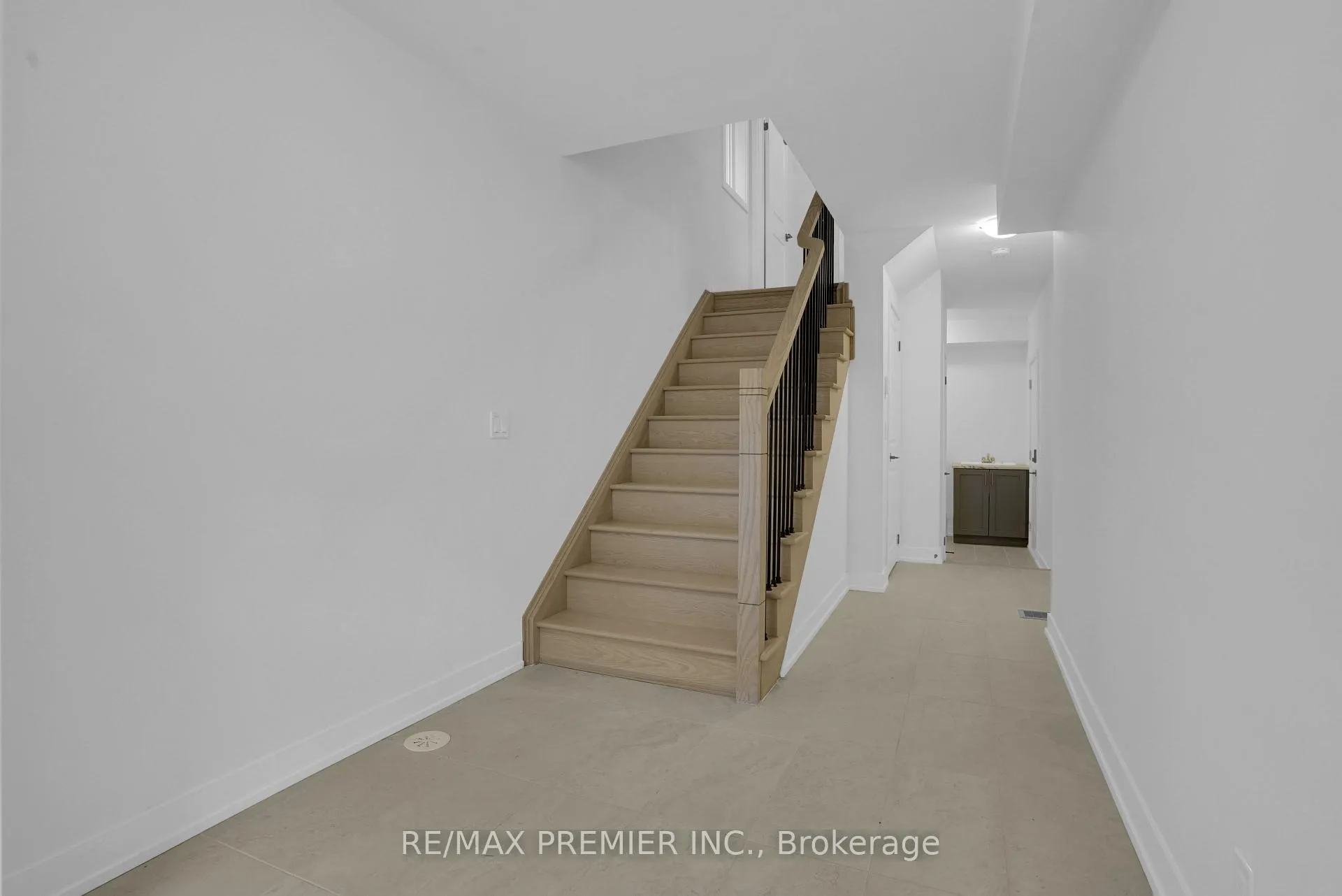 Photo 6 of 23 Gilbert Wright Avenue, Markham, Angus Glen — HOMEH