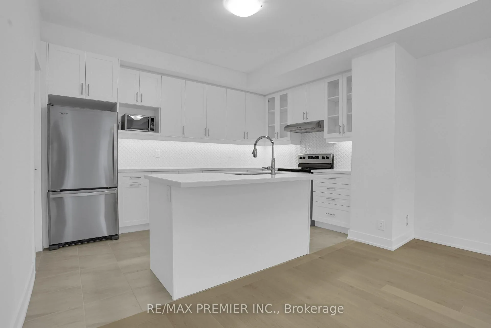 Photo 14 of 23 Gilbert Wright Avenue, Markham, Angus Glen — HOMEH