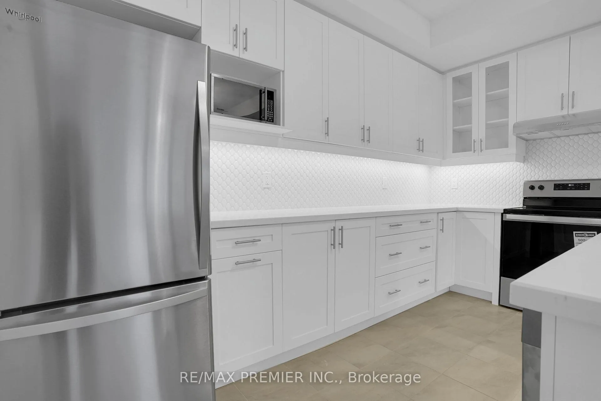 Photo 15 of 23 Gilbert Wright Avenue, Markham, Angus Glen — HOMEH