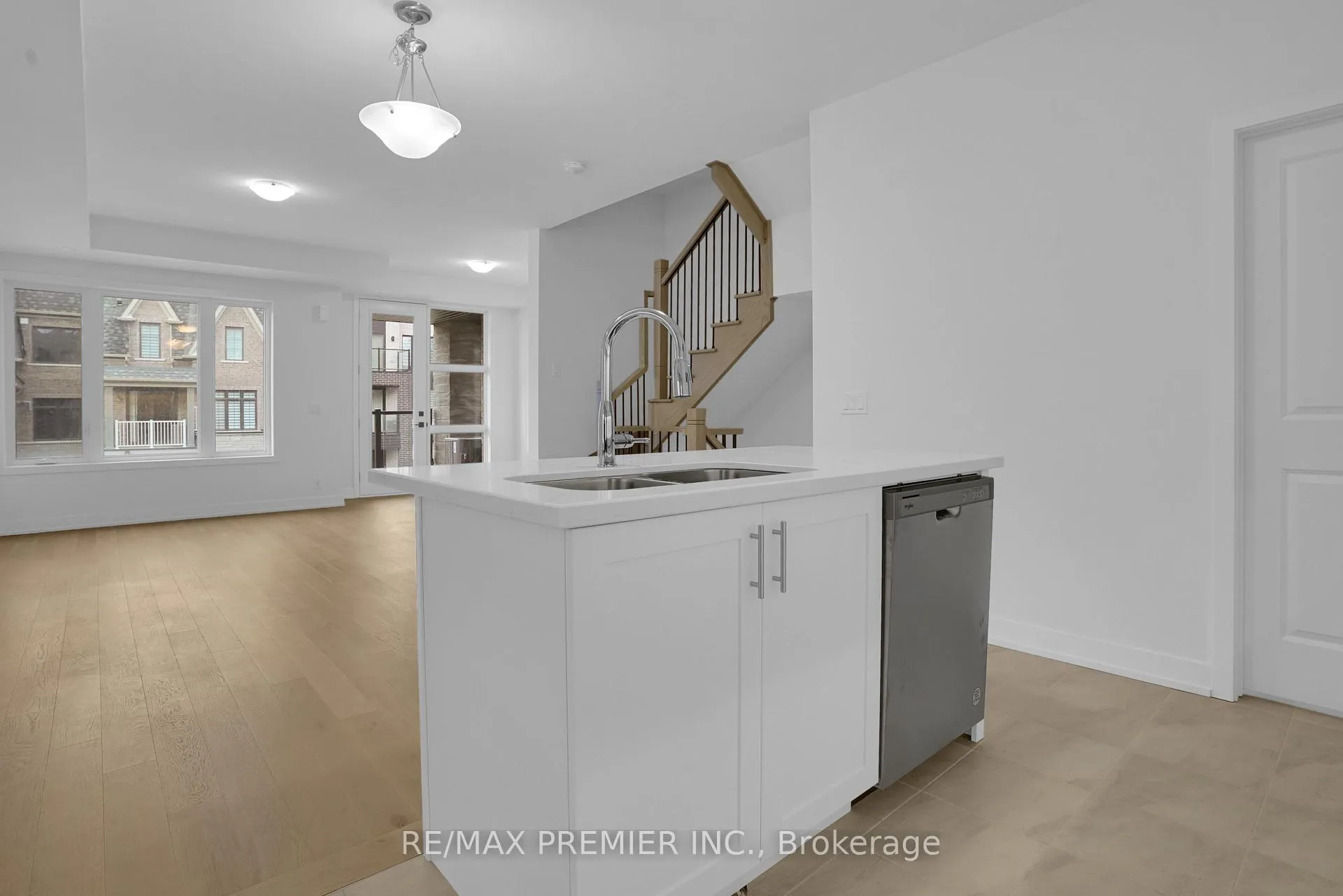 Photo 18 of 23 Gilbert Wright Avenue, Markham, Angus Glen — HOMEH