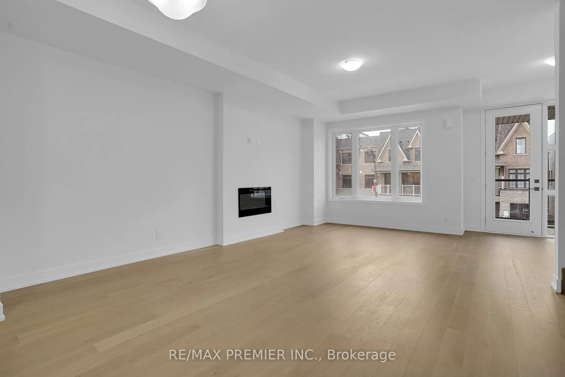Photo 22 of 23 Gilbert Wright Avenue, Markham, Angus Glen — HOMEH