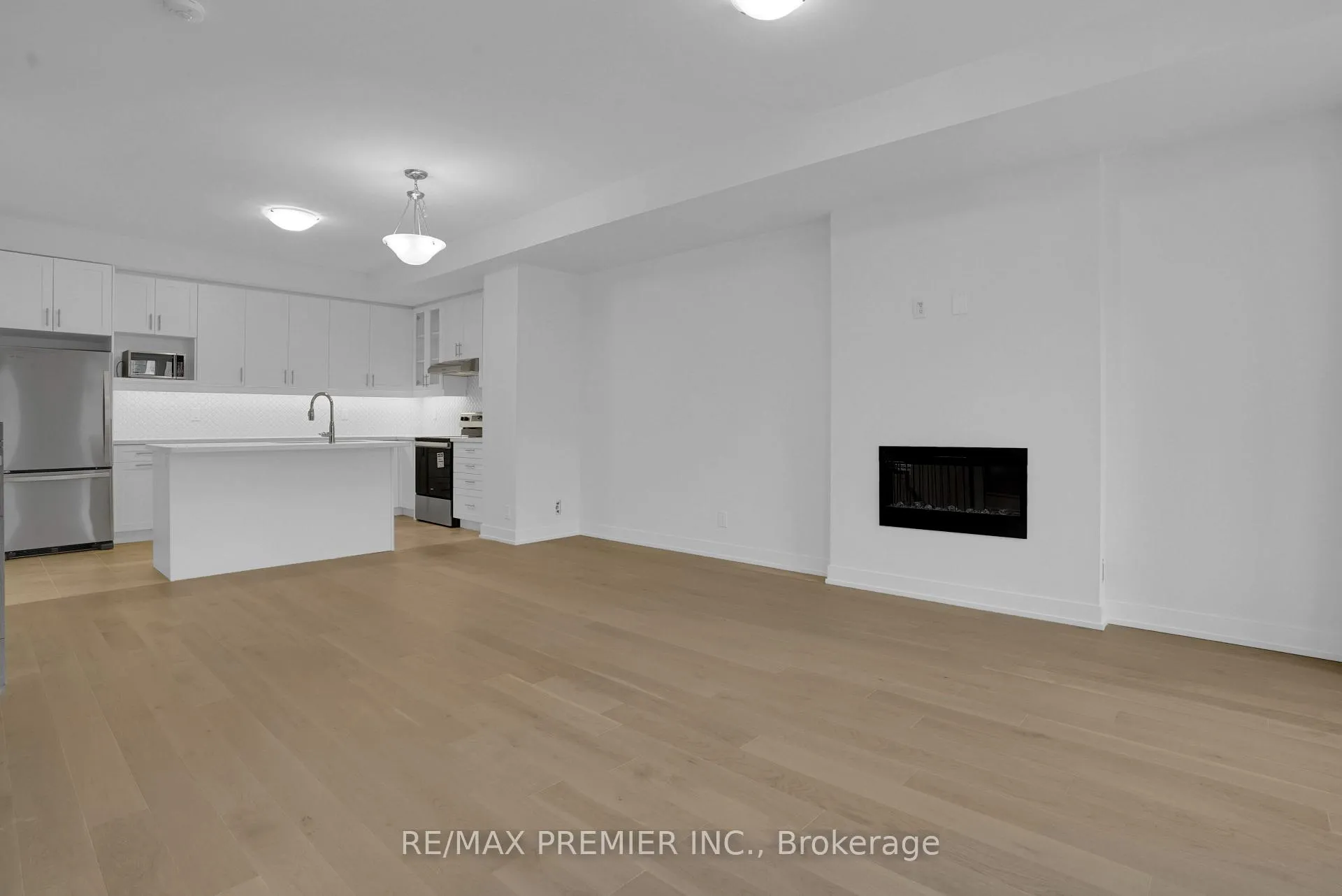 Photo 23 of 23 Gilbert Wright Avenue, Markham, Angus Glen — HOMEH