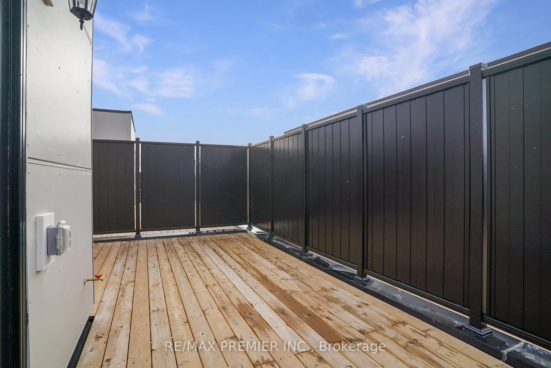 Photo 48 of 23 Gilbert Wright Avenue, Markham, Angus Glen — HOMEH