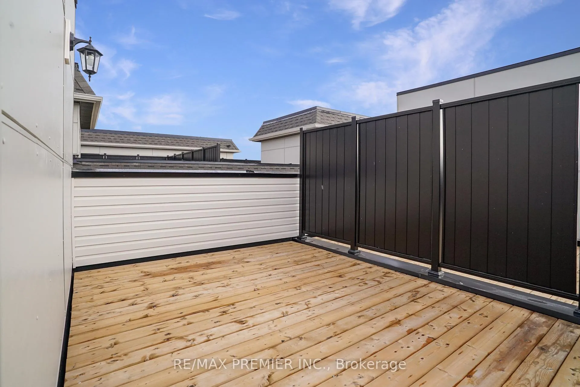 Photo 49 of 23 Gilbert Wright Avenue, Markham, Angus Glen — HOMEH