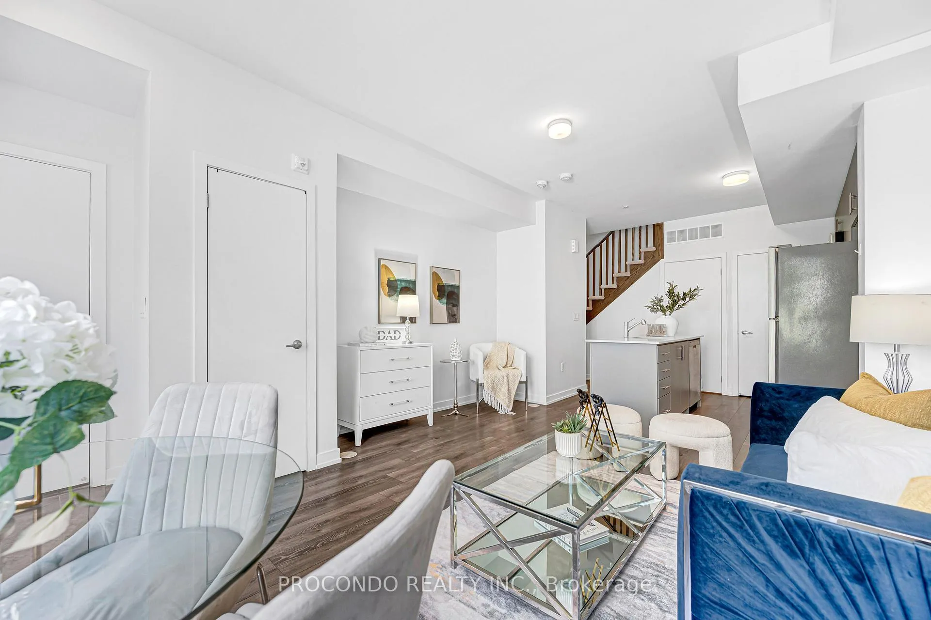 Photo 12 of Unit Unit 3, 3560 Colonial Drive, Mississauga, Erin Mills — HOMEH