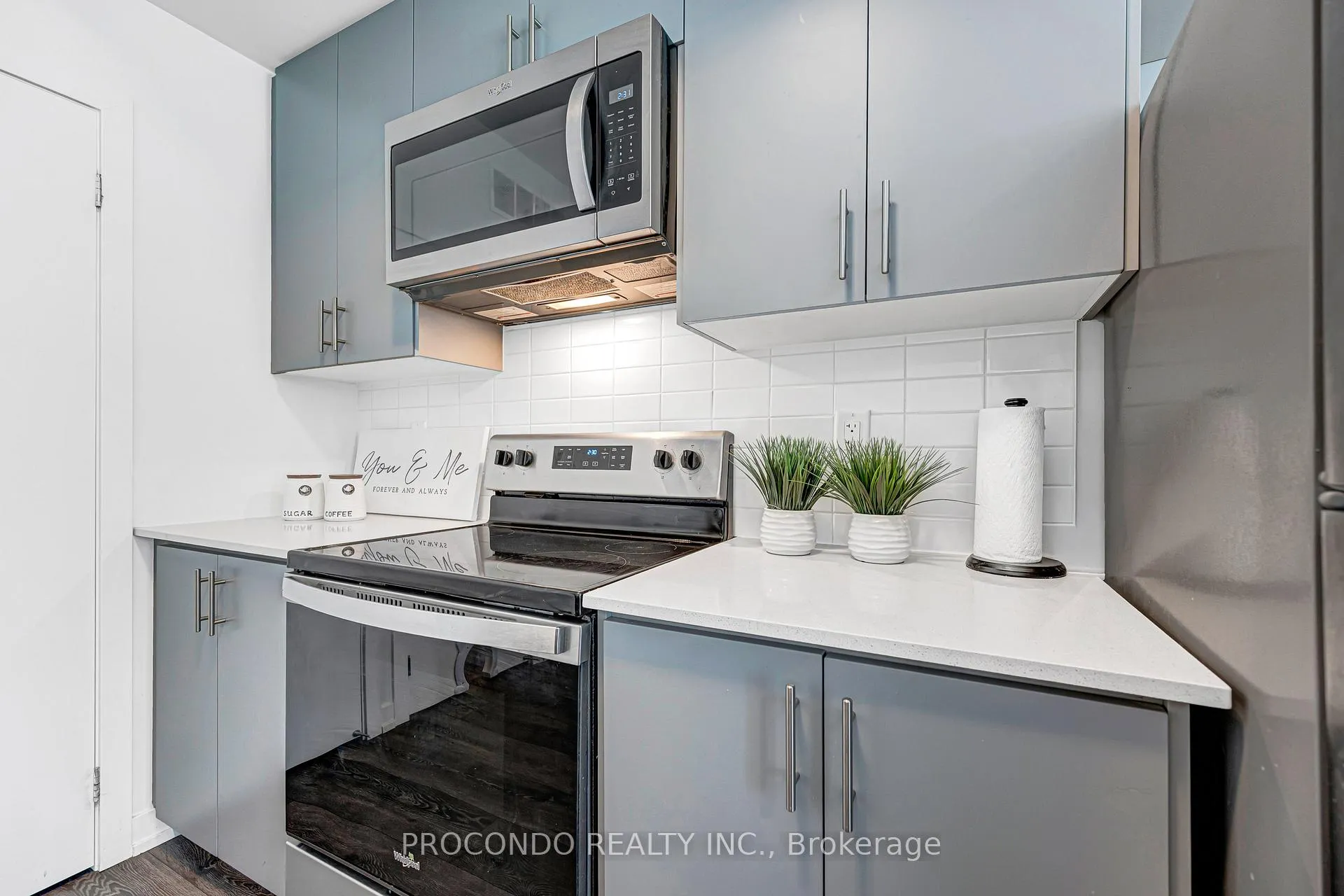 Photo 15 of Unit Unit 3, 3560 Colonial Drive, Mississauga, Erin Mills — HOMEH