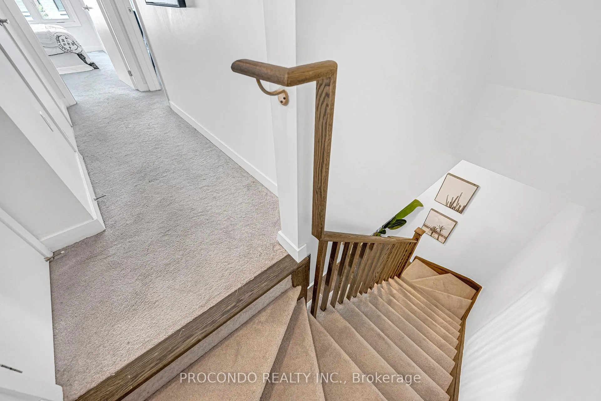 Photo 20 of Unit Unit 3, 3560 Colonial Drive, Mississauga, Erin Mills — HOMEH