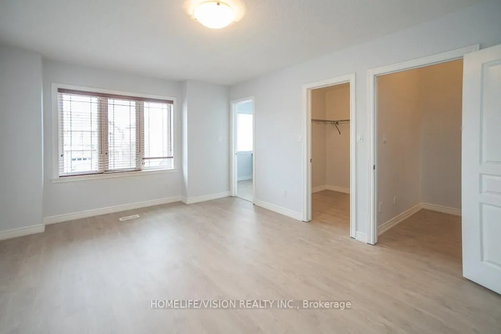 Photo 6 of Unit Upper Level, 98 Highgate Drive, Hamilton, Stoney Creek Mountain — HOMEH