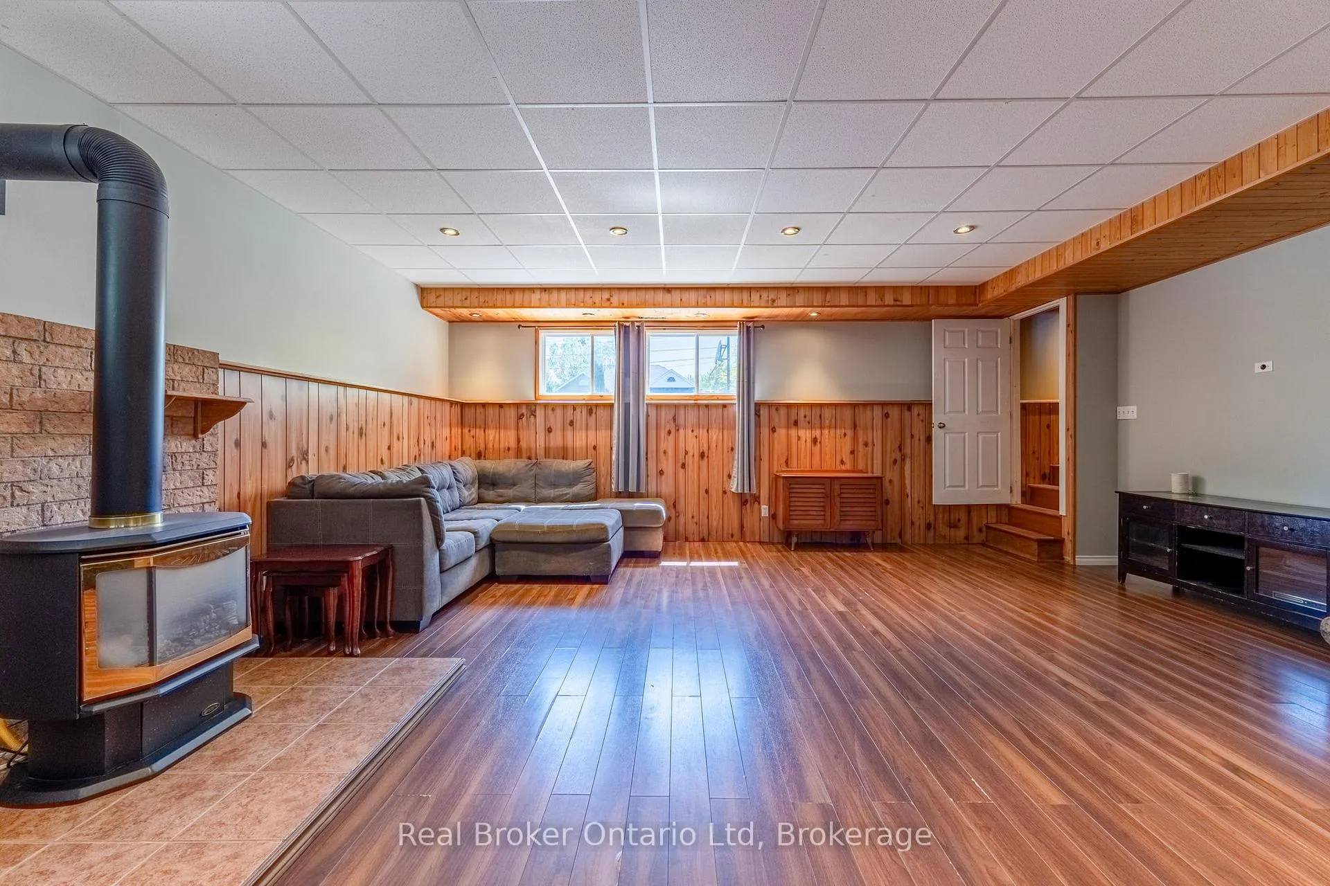 Photo 16 of 1032 Cameron Street, Innisfil, Rural Innisfil — HOMEH