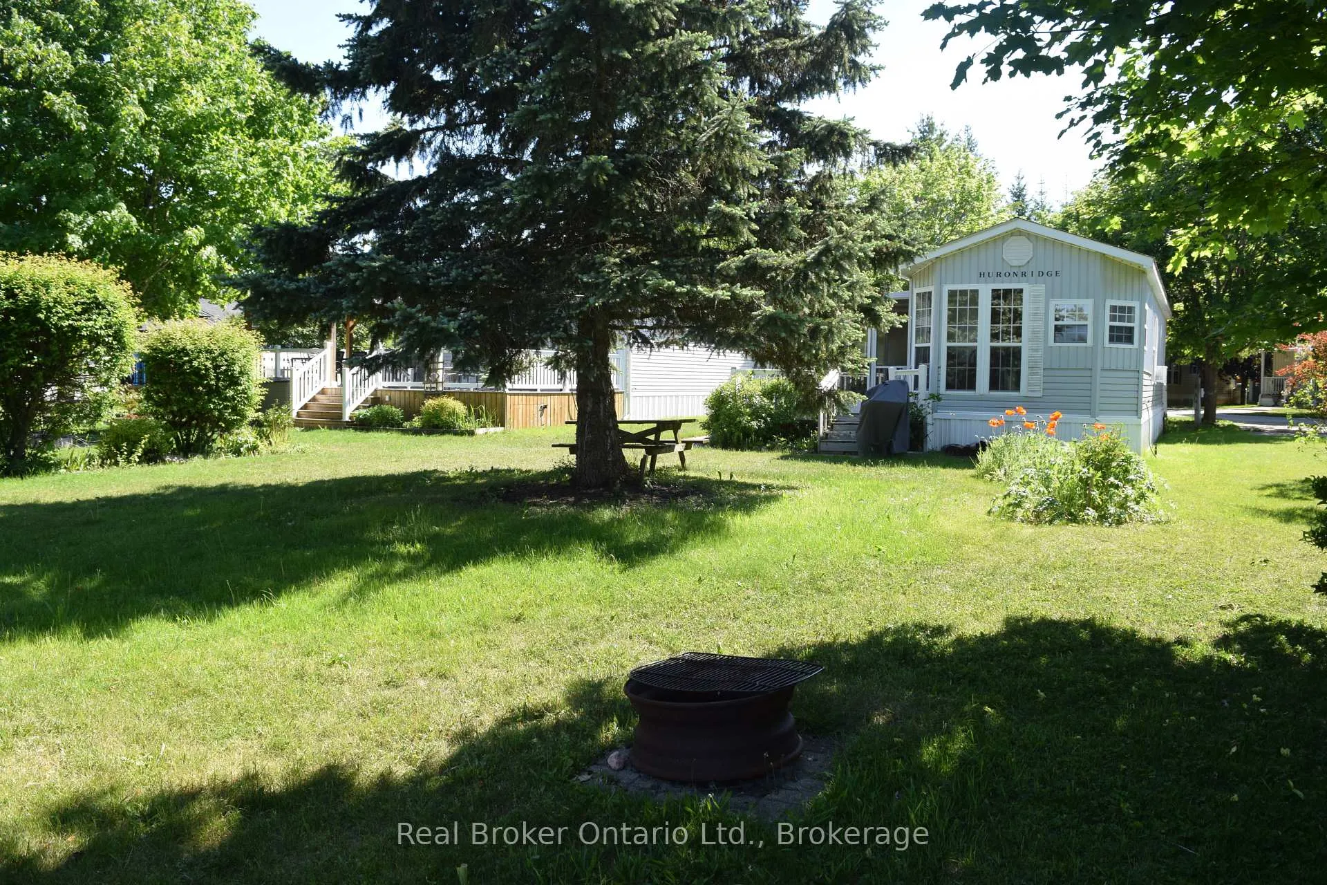 Photo of 13 Southline Avenue