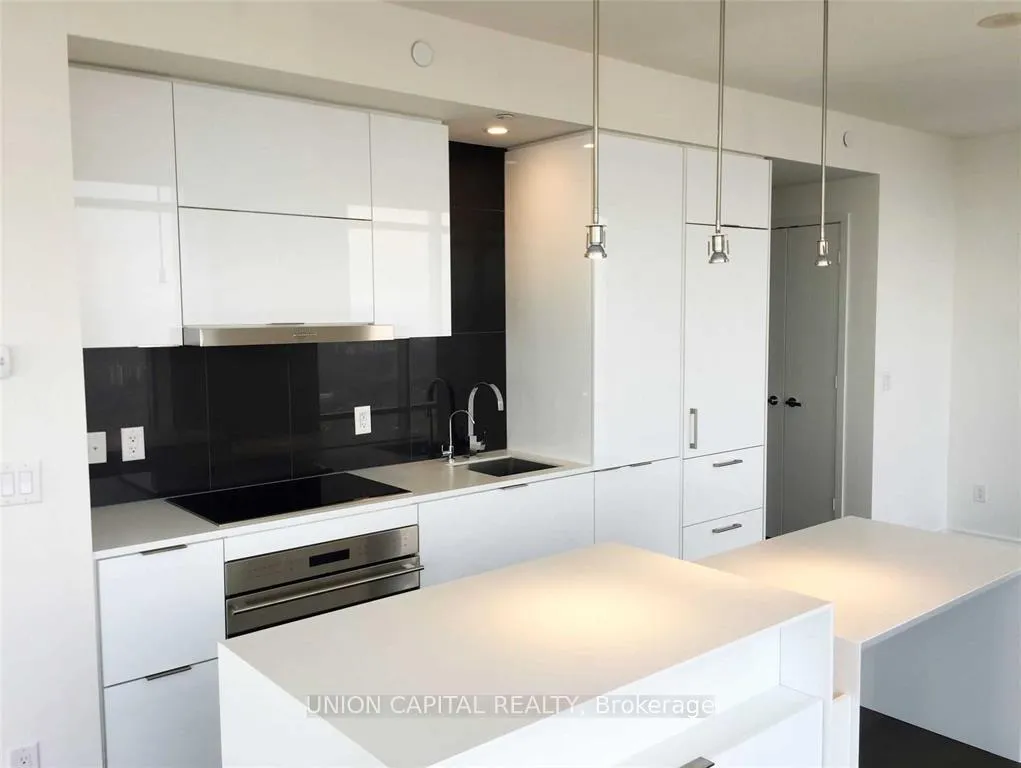 Photo 3 of Unit 5704, 1 Bloor Street E, Toronto, Church-Yonge Corridor — HOMEH