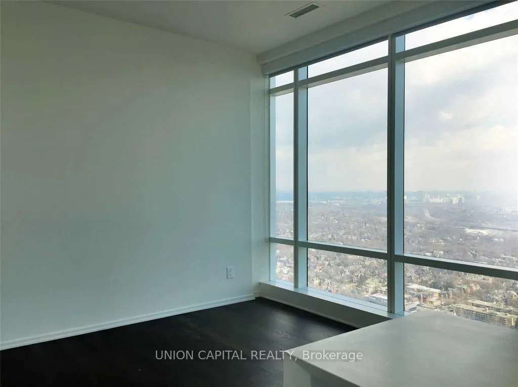 Photo 4 of Unit 5704, 1 Bloor Street E, Toronto, Church-Yonge Corridor — HOMEH