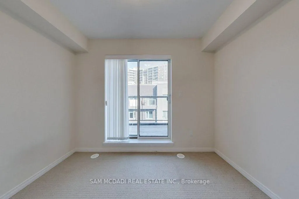 Photo 25 of Unit 33, 22 Applewood Lane, Etobicoke, Etobicoke West Mall — HOMEH