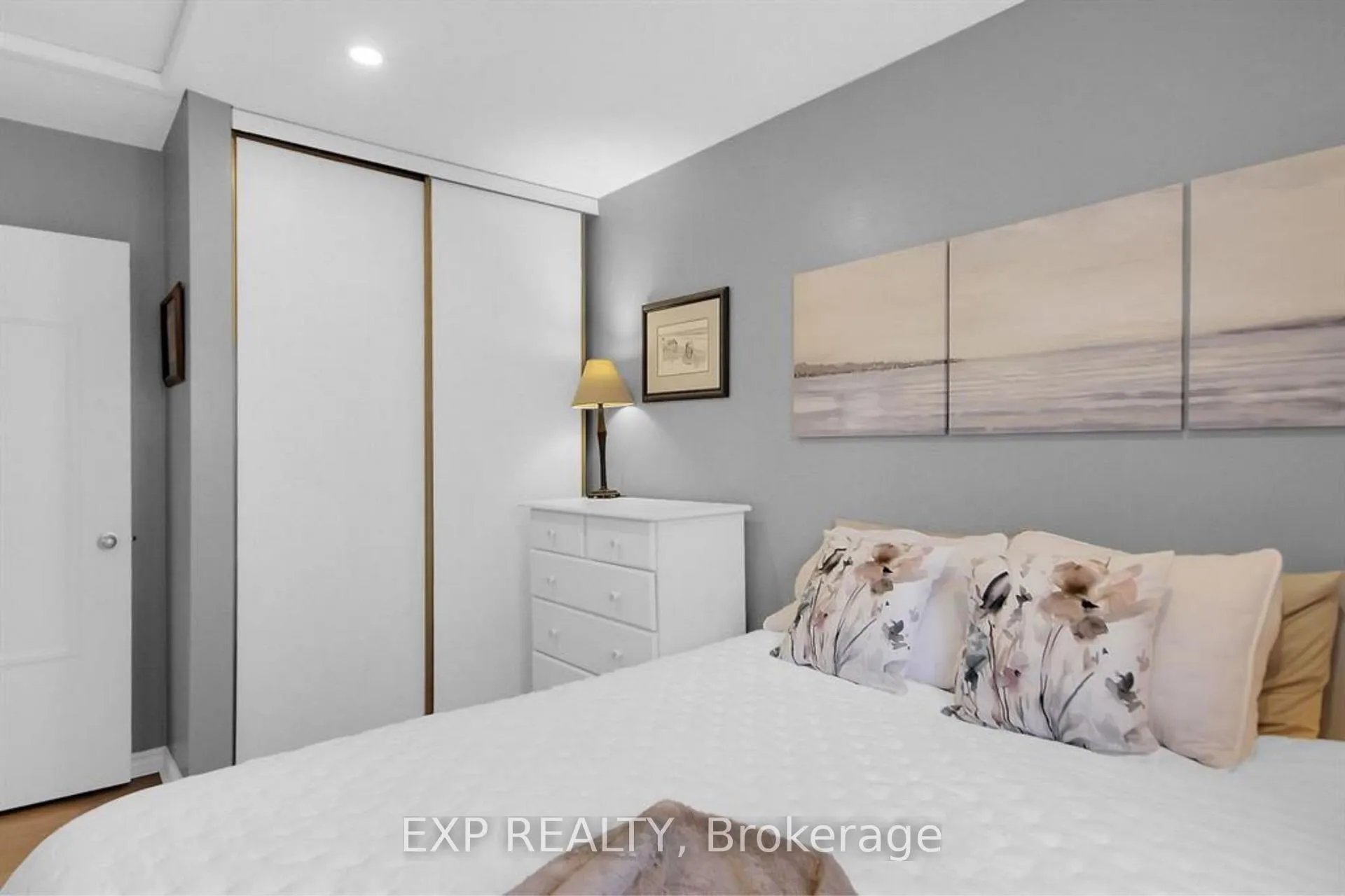 Photo 23 of Unit 122, 204 Cattail Way, Ottawa, Chatelaine Village — HOMEH