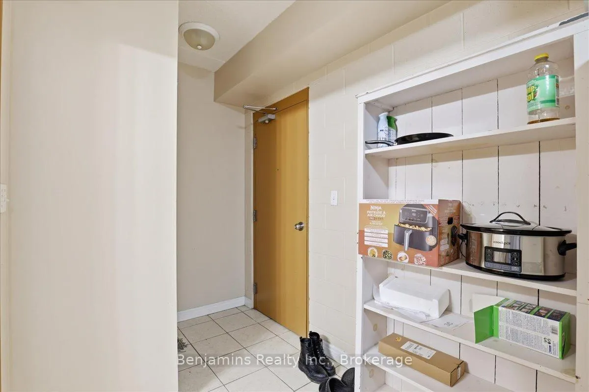 Photo 6 of Unit 407, 253 Lester Street, Waterloo — HOMEH