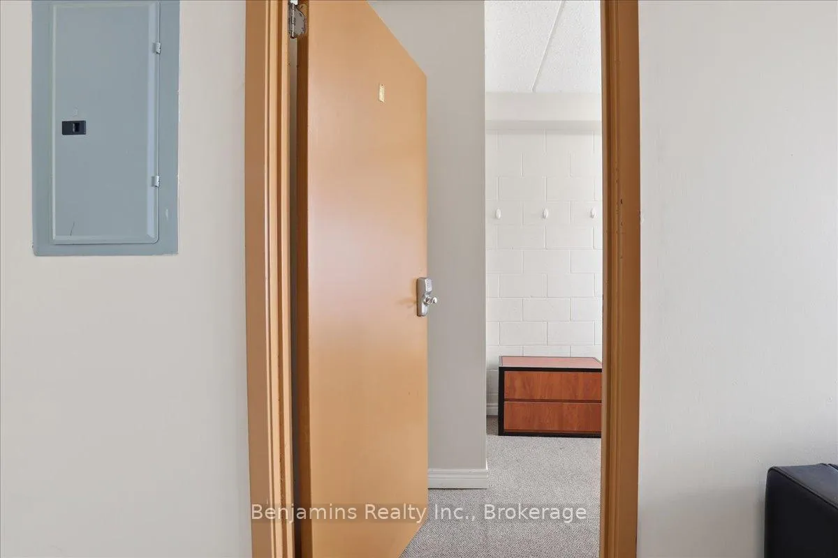Photo 14 of Unit 407, 253 Lester Street, Waterloo — HOMEH