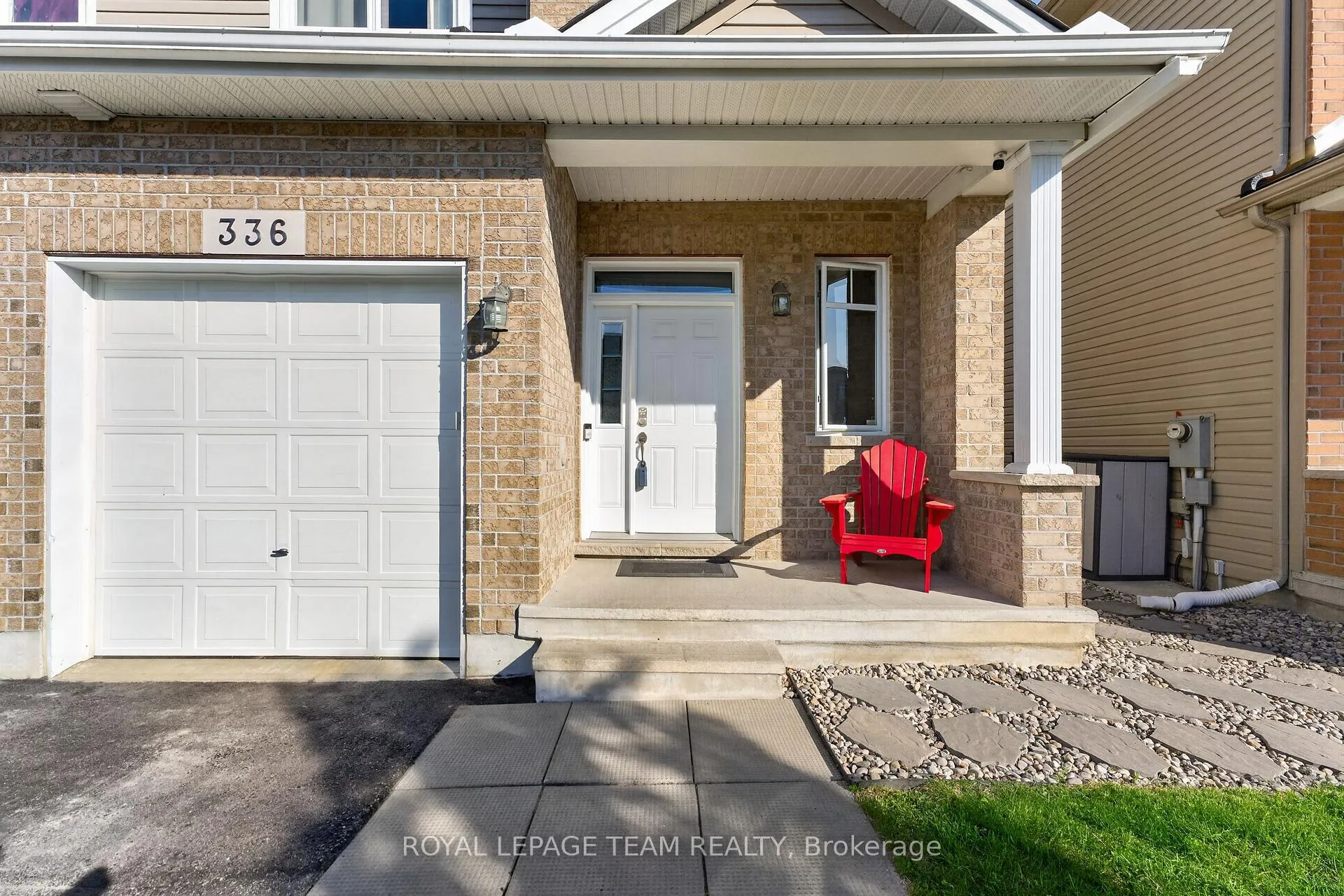 Photo 4 of 336 Glenbrae Avenue, Ottawa, Kanata - Morgan's Grant/South March — HOMEH