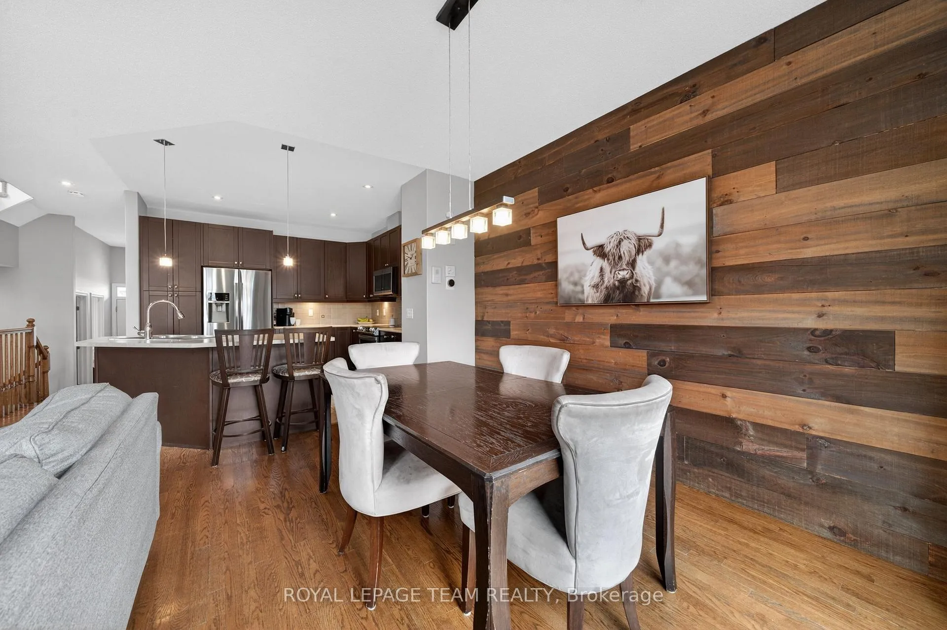 Photo 18 of 336 Glenbrae Avenue, Ottawa, Kanata - Morgan's Grant/South March — HOMEH