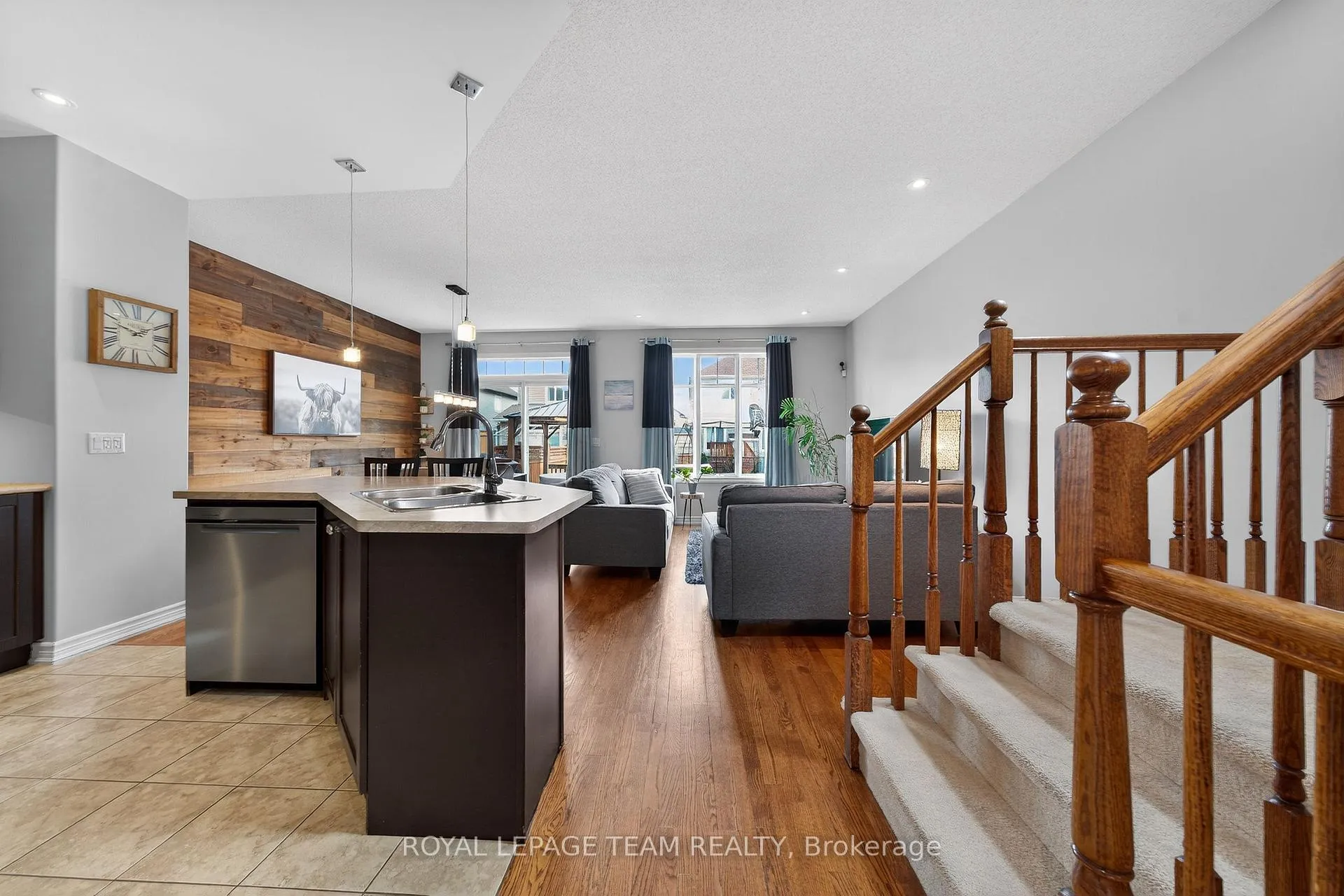 Photo 23 of 336 Glenbrae Avenue, Ottawa, Kanata - Morgan's Grant/South March — HOMEH