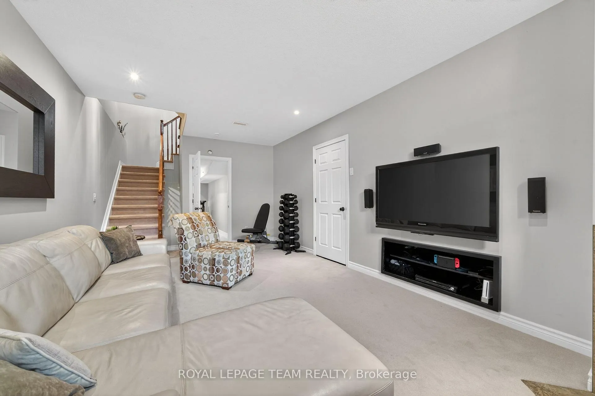 Photo 37 of 336 Glenbrae Avenue, Ottawa, Kanata - Morgan's Grant/South March — HOMEH