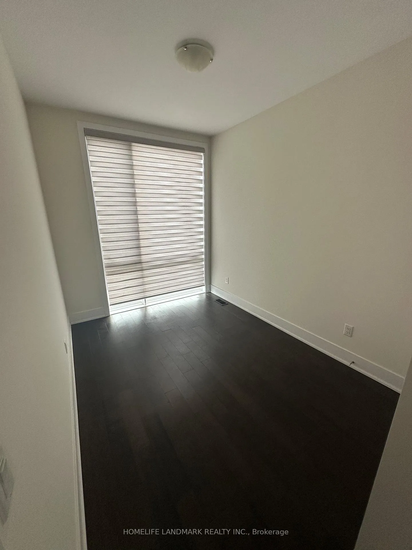 Photo 15 of 27 Thorncrest Drive, Vaughan, Patterson — HOMEH
