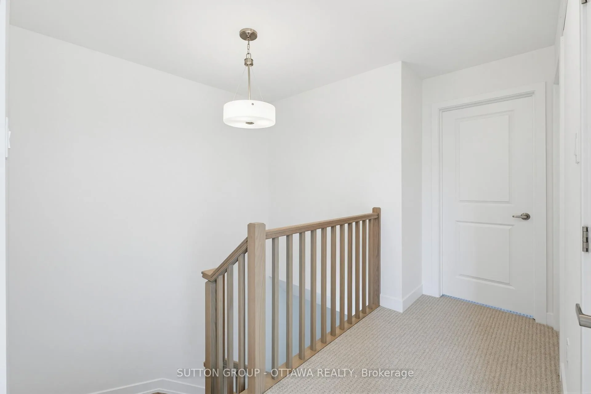 Photo 15 of 144 Big Dipper Street, Ottawa, Riverside South/Gloucester Glen — HOMEH
