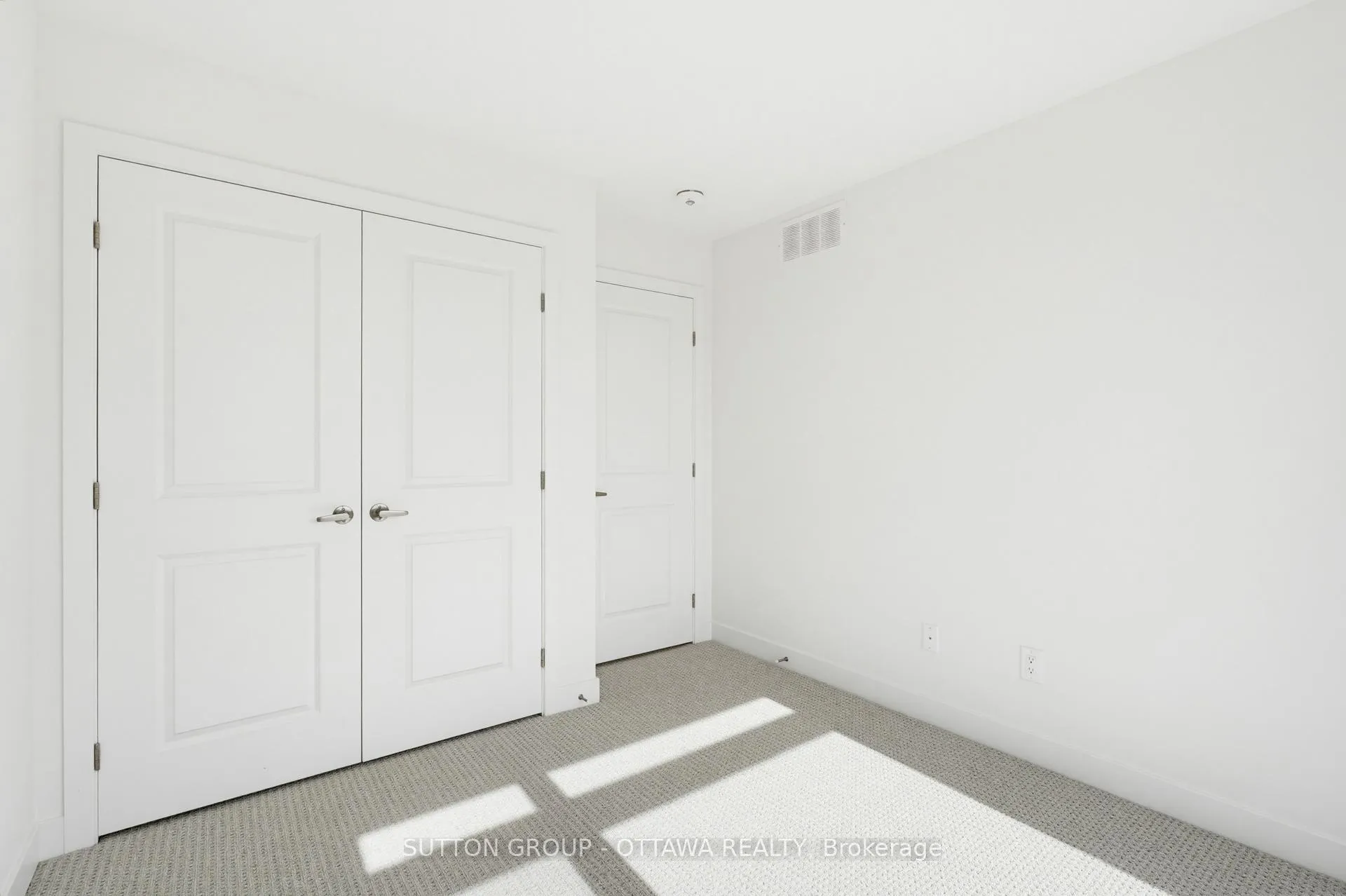 Photo 17 of 144 Big Dipper Street, Ottawa, Riverside South/Gloucester Glen — HOMEH