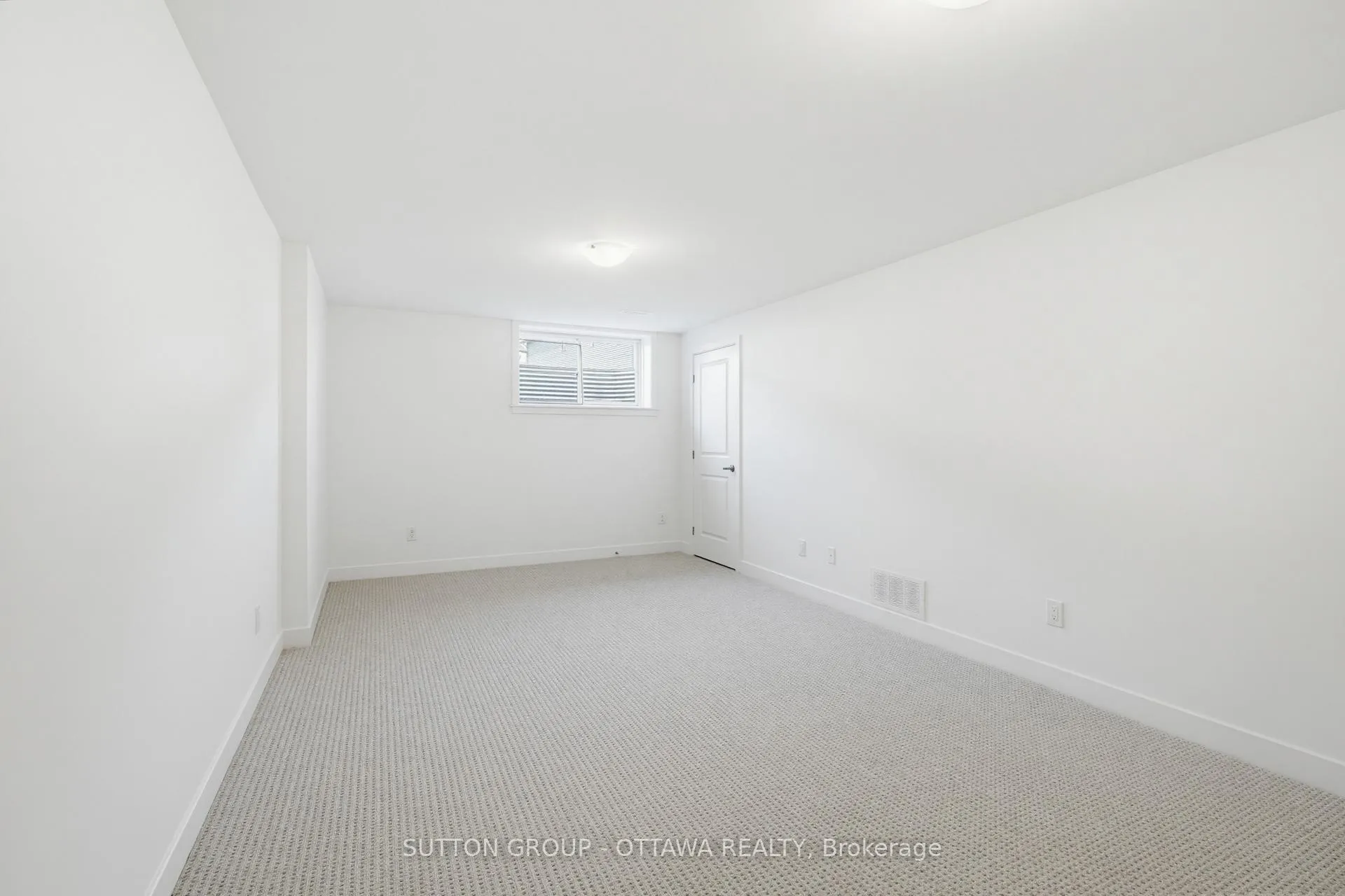 Photo 27 of 144 Big Dipper Street, Ottawa, Riverside South/Gloucester Glen — HOMEH
