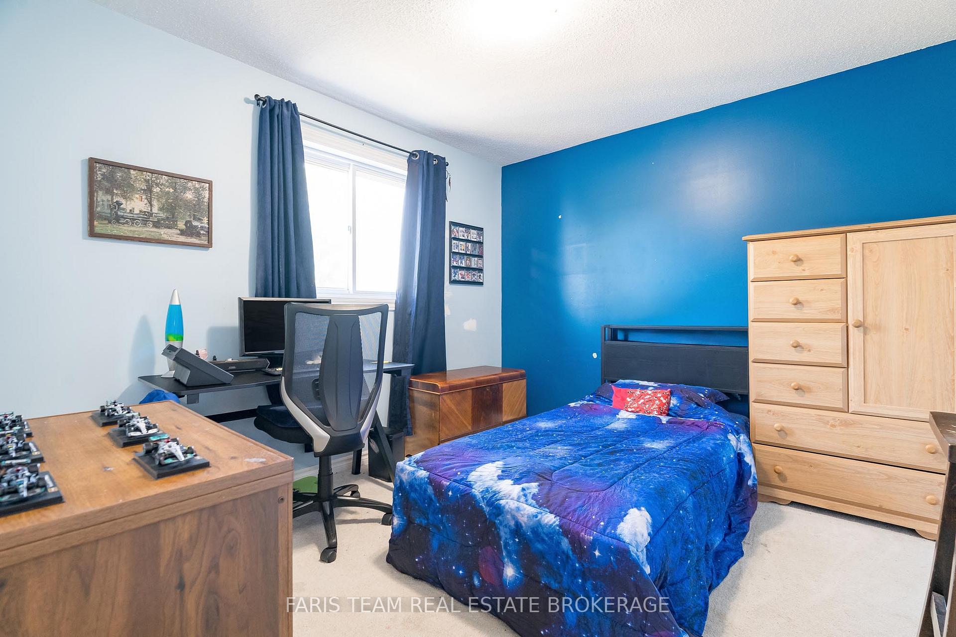 Photo 20 of 113 Ruffet Drive, Barrie, Edgehill Drive — HOMEH