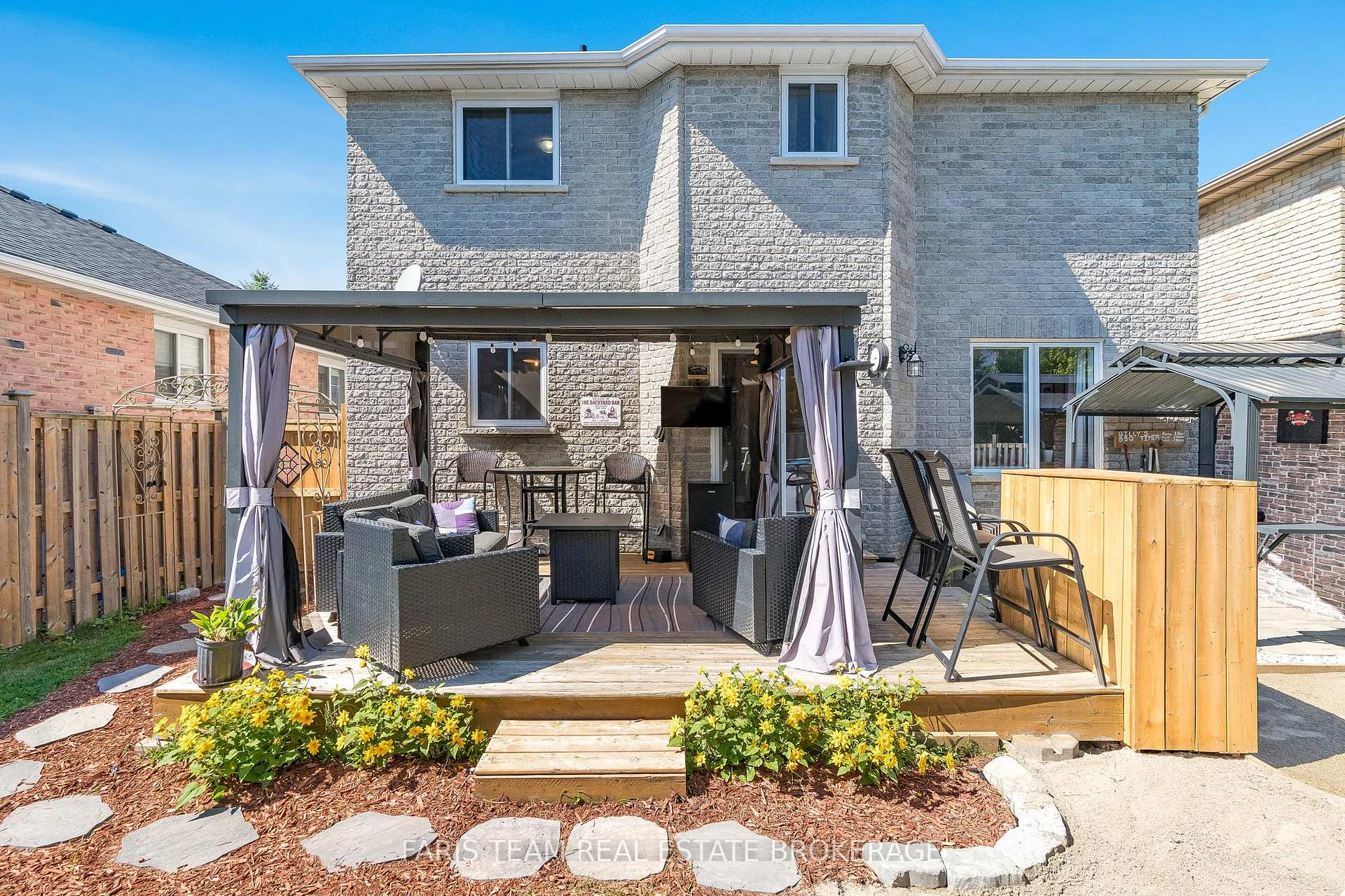 Photo 31 of 113 Ruffet Drive, Barrie, Edgehill Drive — HOMEH