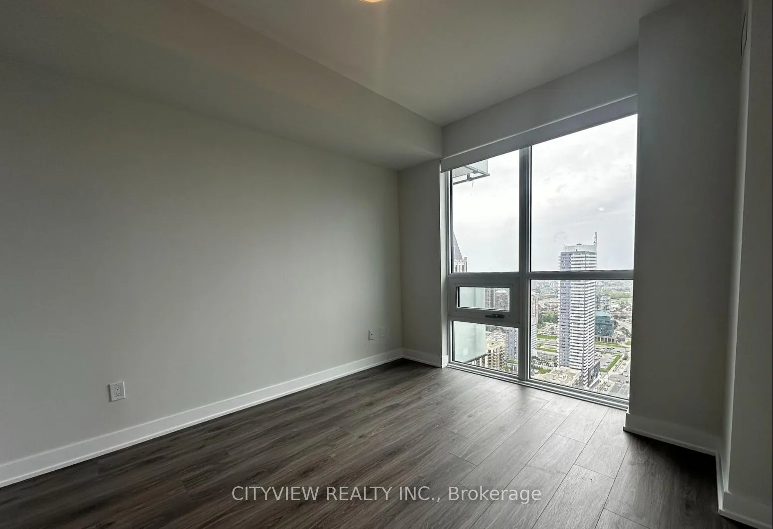 Photo 10 of 430 Square One Drive, Mississauga, City Centre — HOMEH
