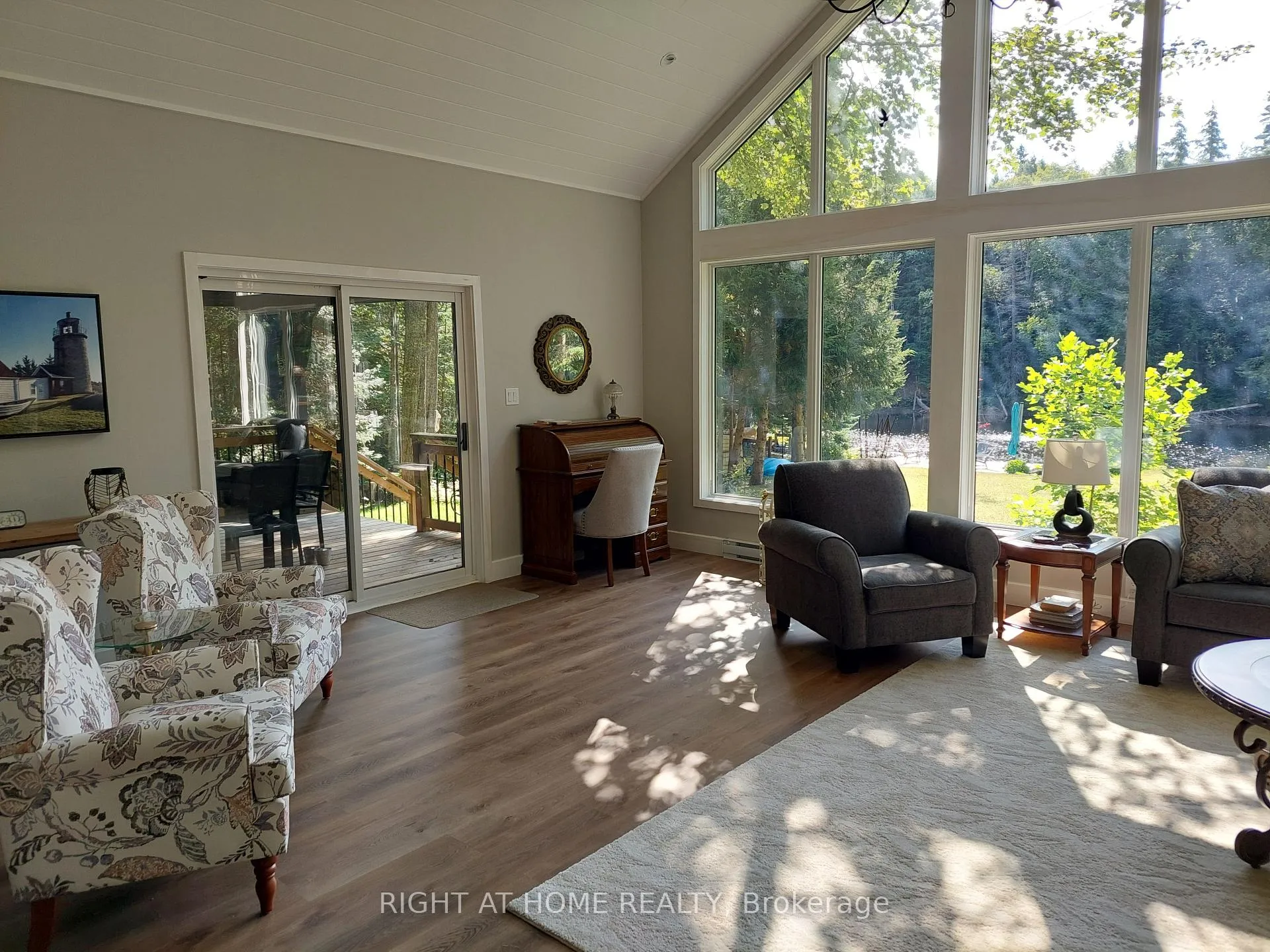 Photo 6 of 1353 Sherwood Forest Road, Bracebridge, Oakley — HOMEH