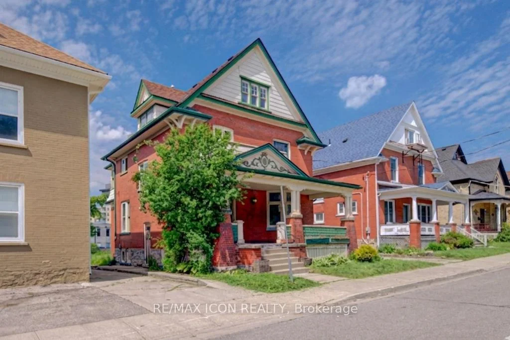 Photo 4 of 59 Irvin Street, Kitchener, Auditorium — HOMEH