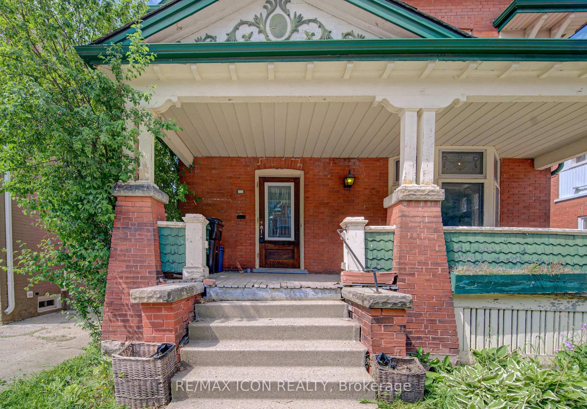 Photo 6 of 59 Irvin Street, Kitchener, Auditorium — HOMEH