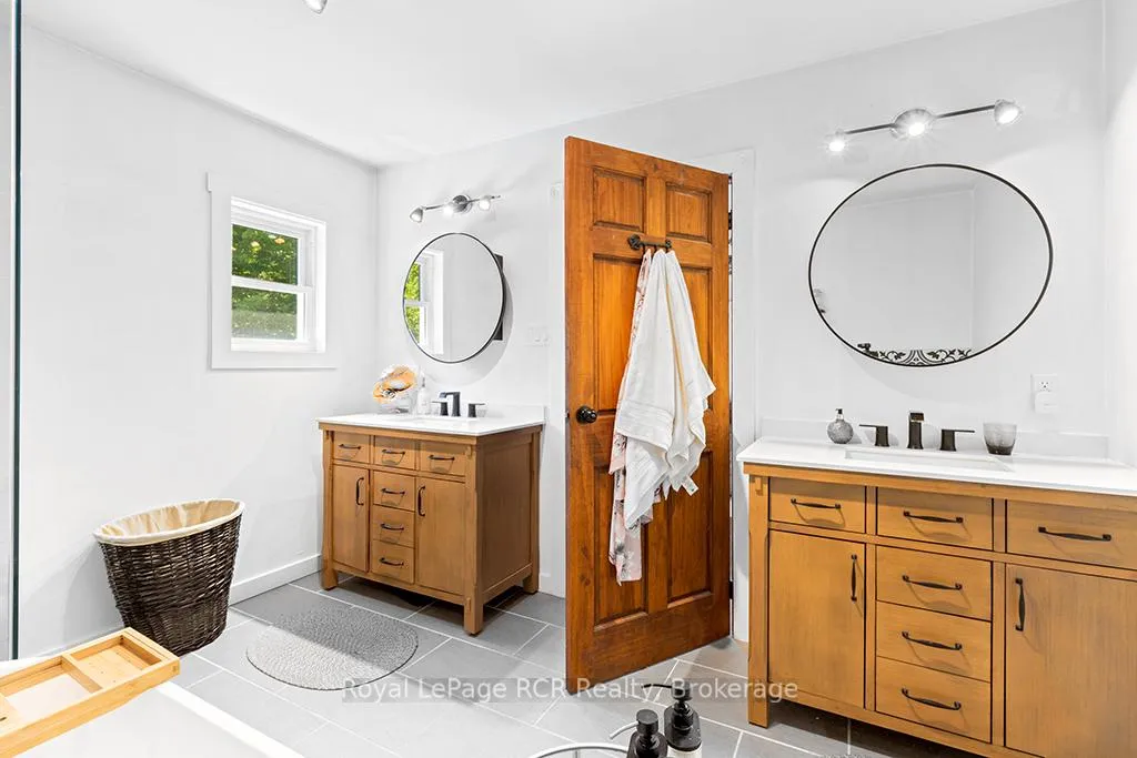 Photo 24 of 558156 4 Concession N, Owen Sound — HOMEH